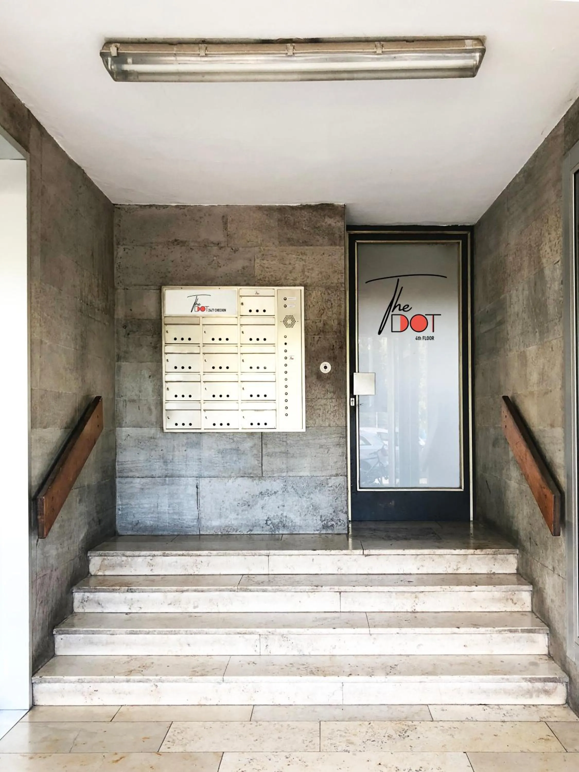 Facade/entrance in The Dot | 24/7 Checkin
