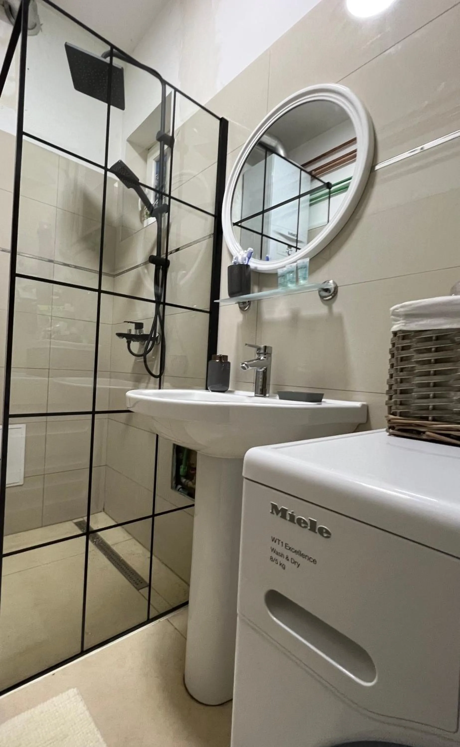 Bathroom in Le Royal Suites Sarajevo - City Center