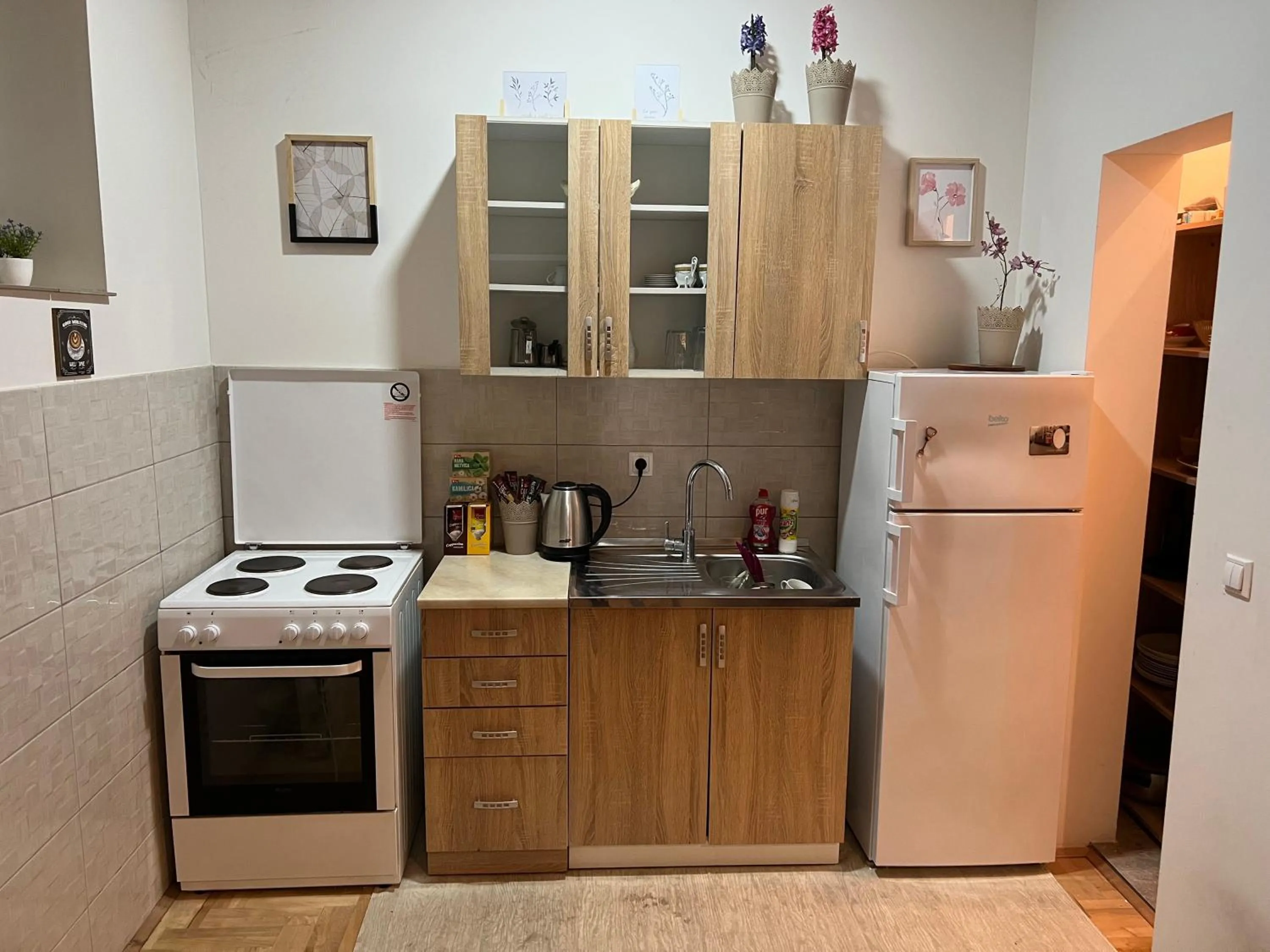 Kitchen or kitchenette in Le Royal Suites Sarajevo - City Center