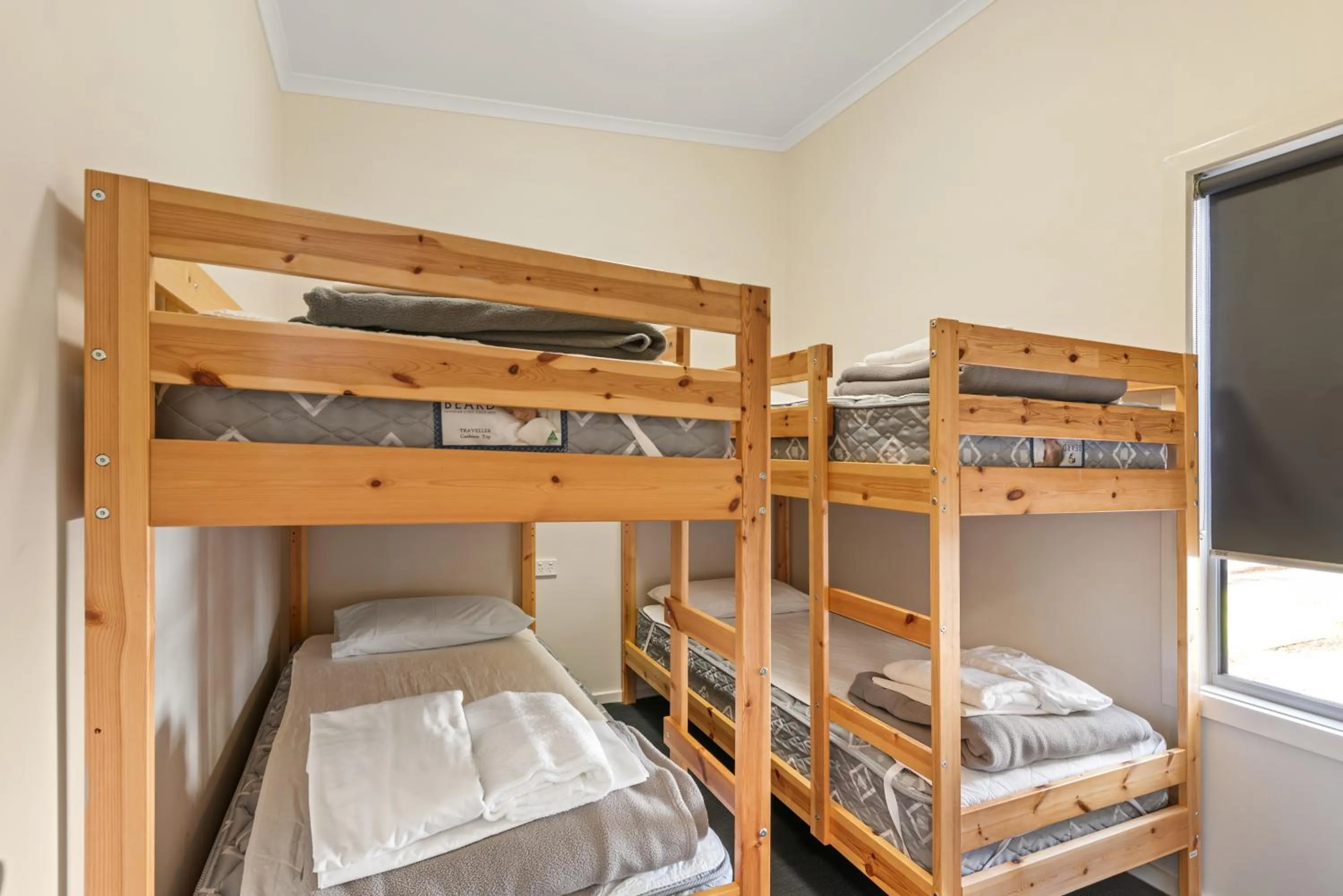 bunk bed, Bed in Discovery Parks - Lake Bonney