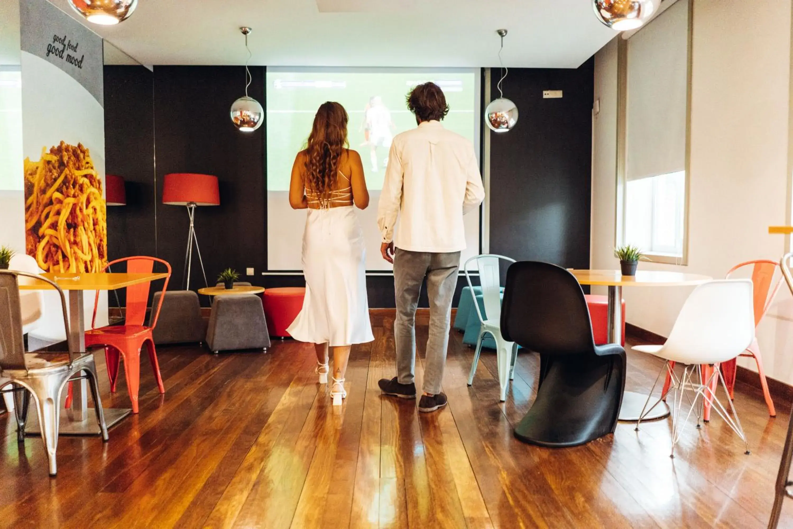 Lounge or bar in Stay Hotel Guimarães Centro Lounge or bar in Stay Hotel Guimarães Centro