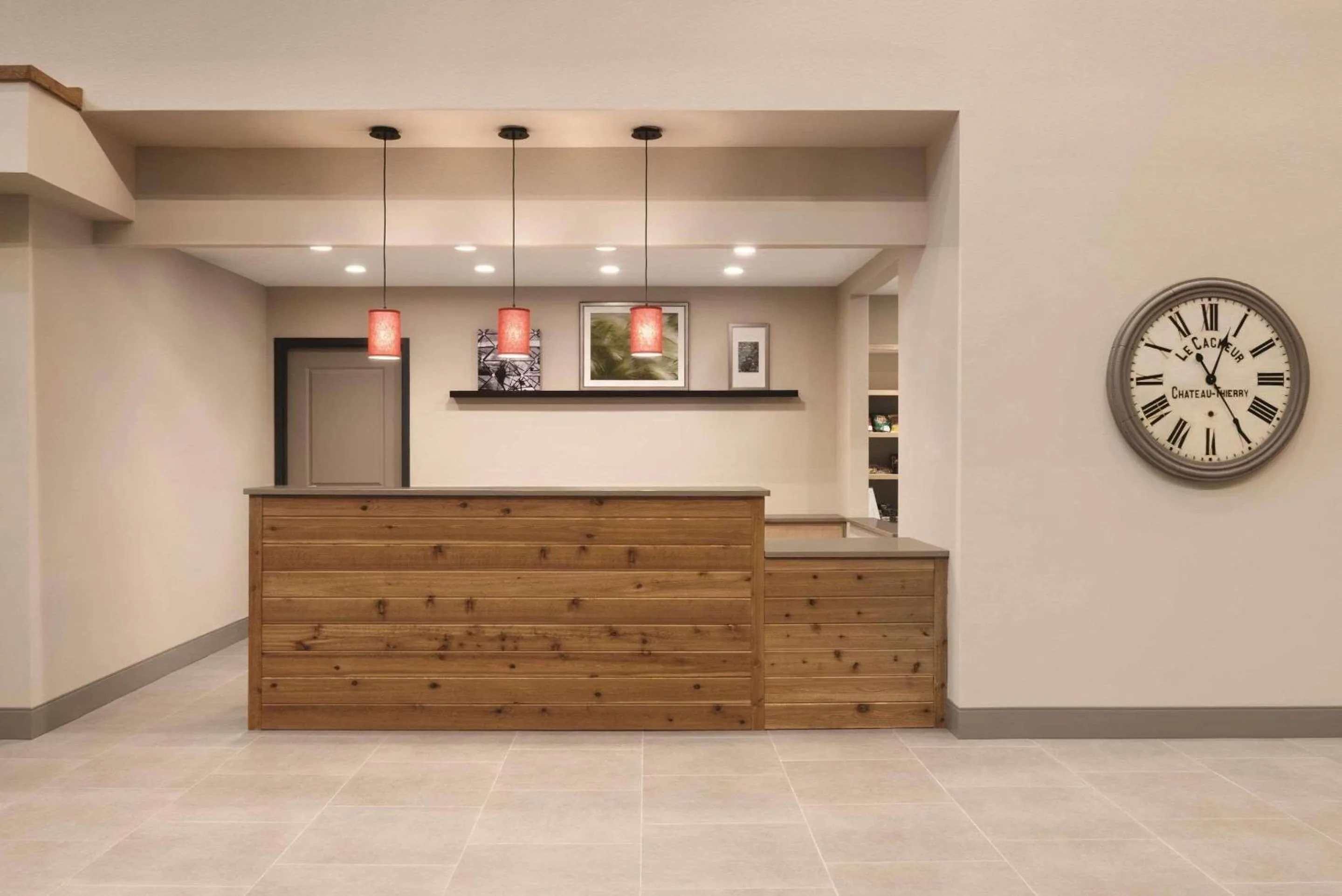 Lobby or reception in Country Inn & Suites by Radisson, Ft Atkinson, WI