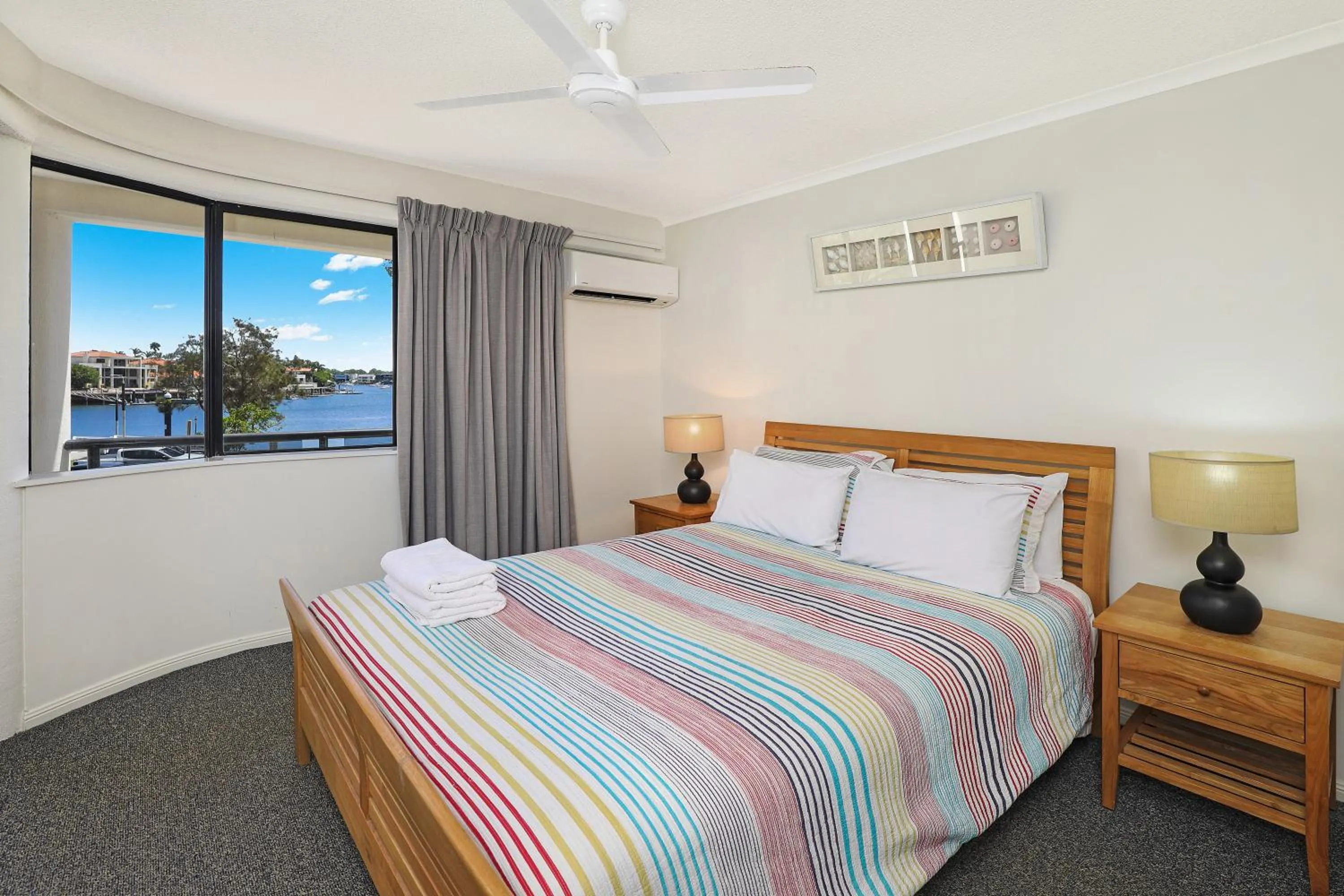 Bedroom, Bed in Spinnaker Quays