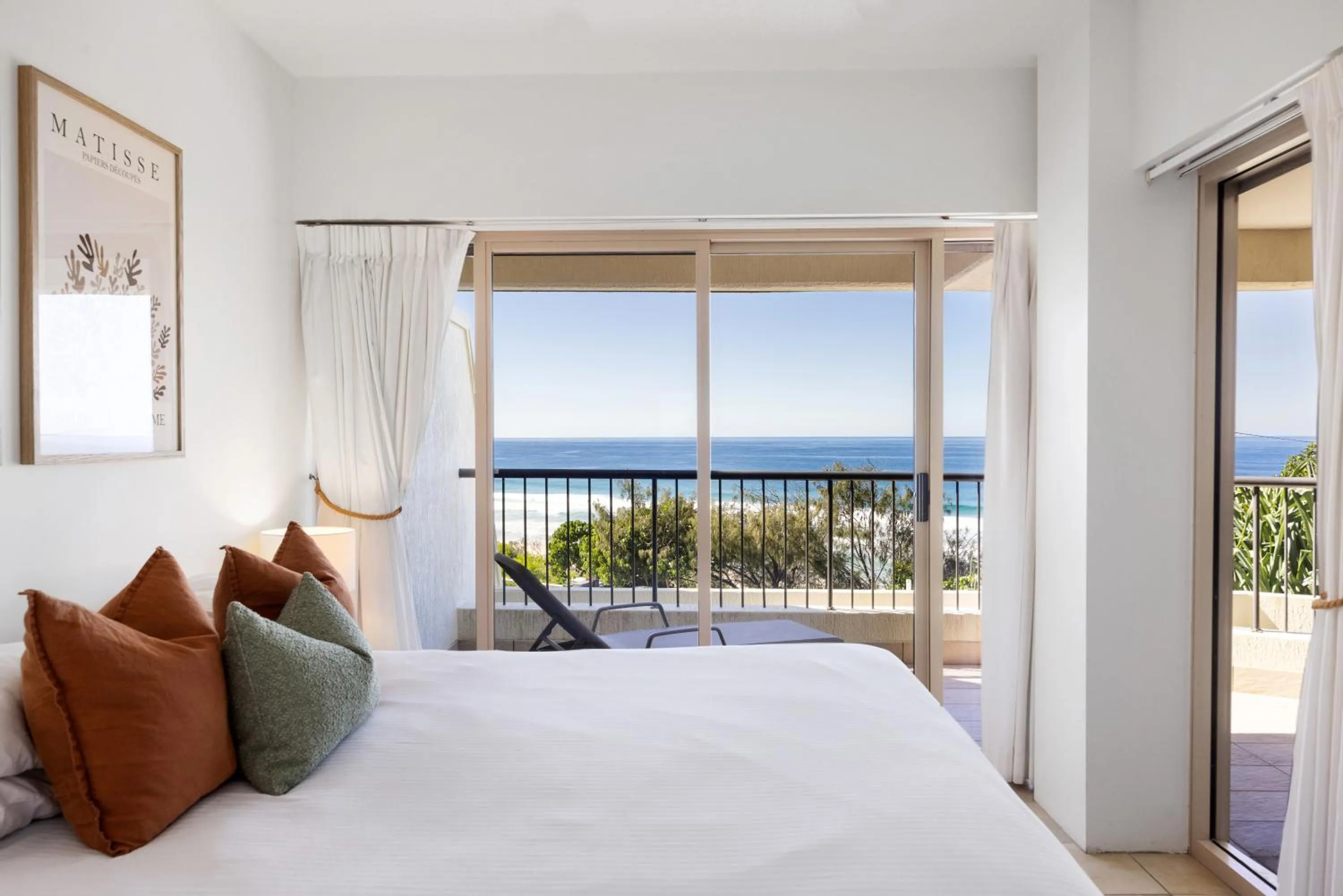 Bed in Costa Nova Holiday Apartments