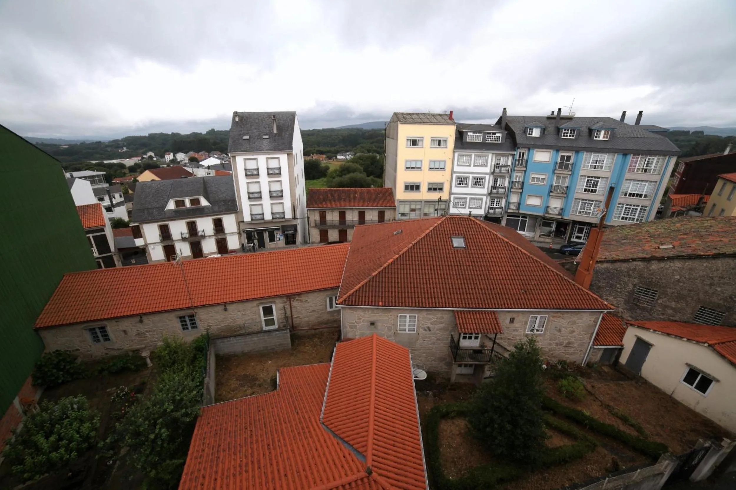 Property building in Pension Pardellas