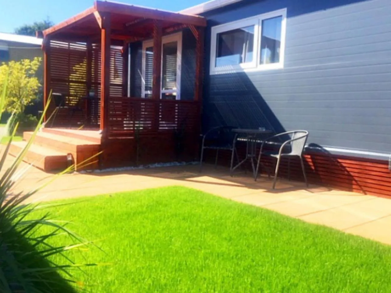 Patio in Almond Court Motel