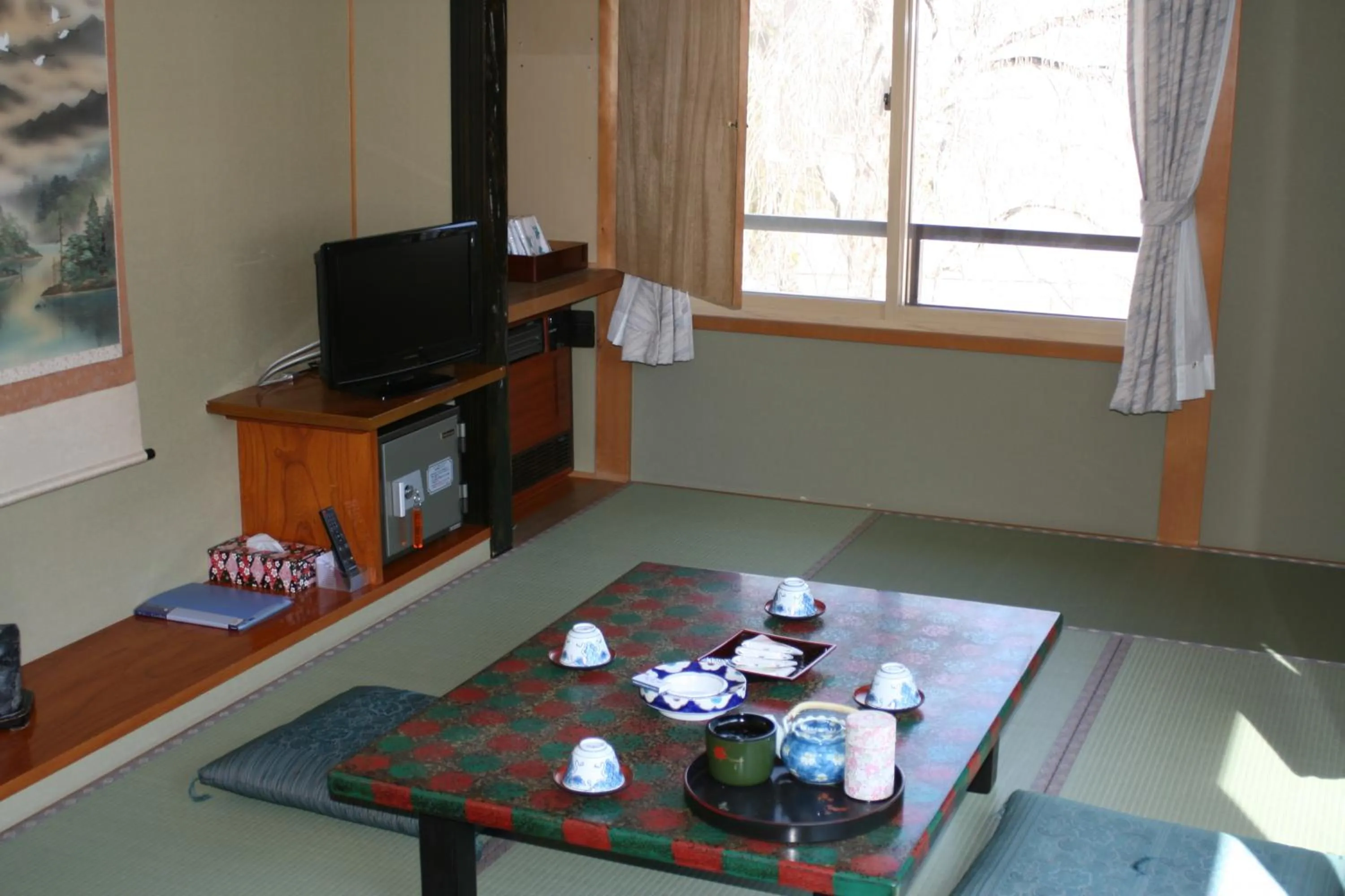 Photo of the whole room in Suisensou