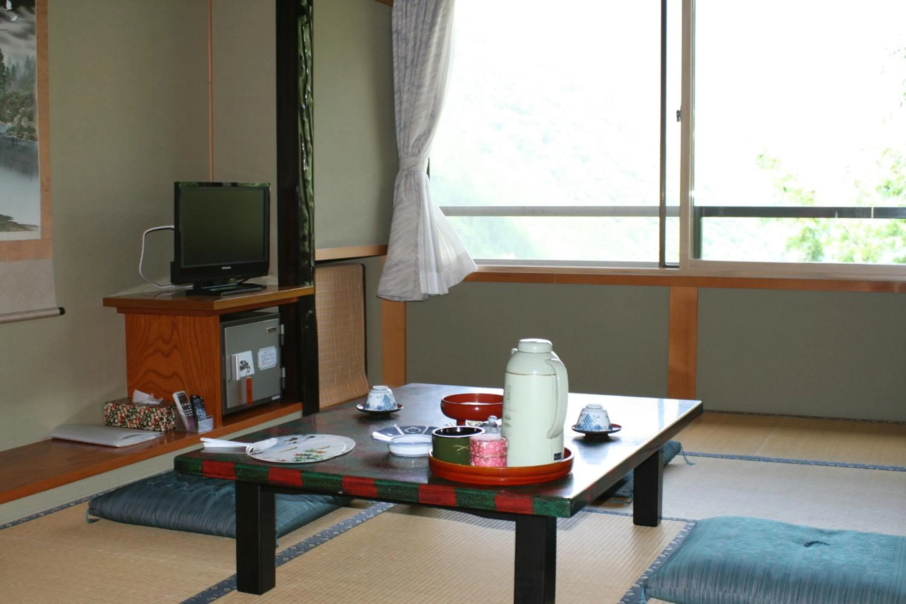 TV and multimedia in Suisensou