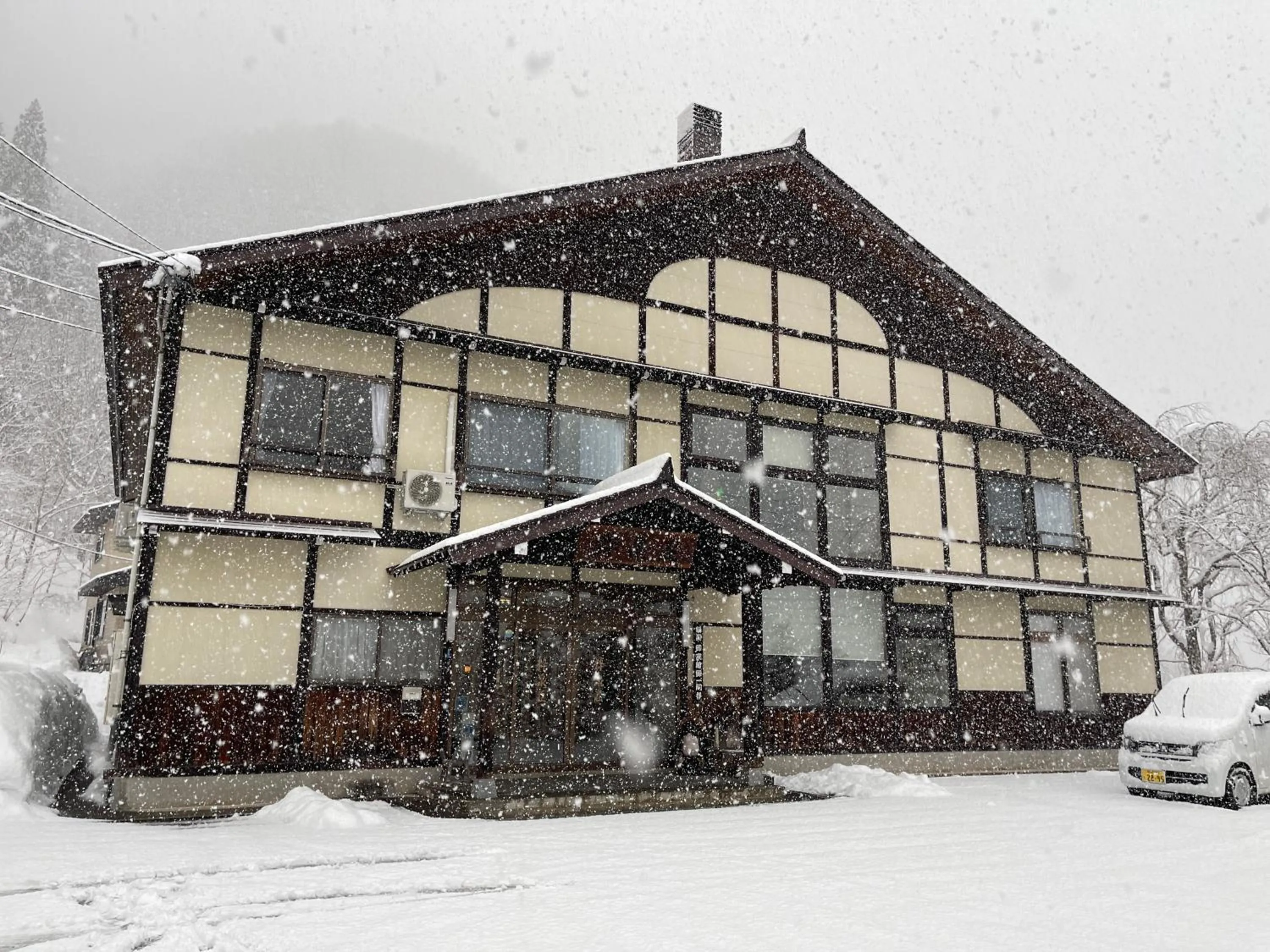 Property building in Suisensou