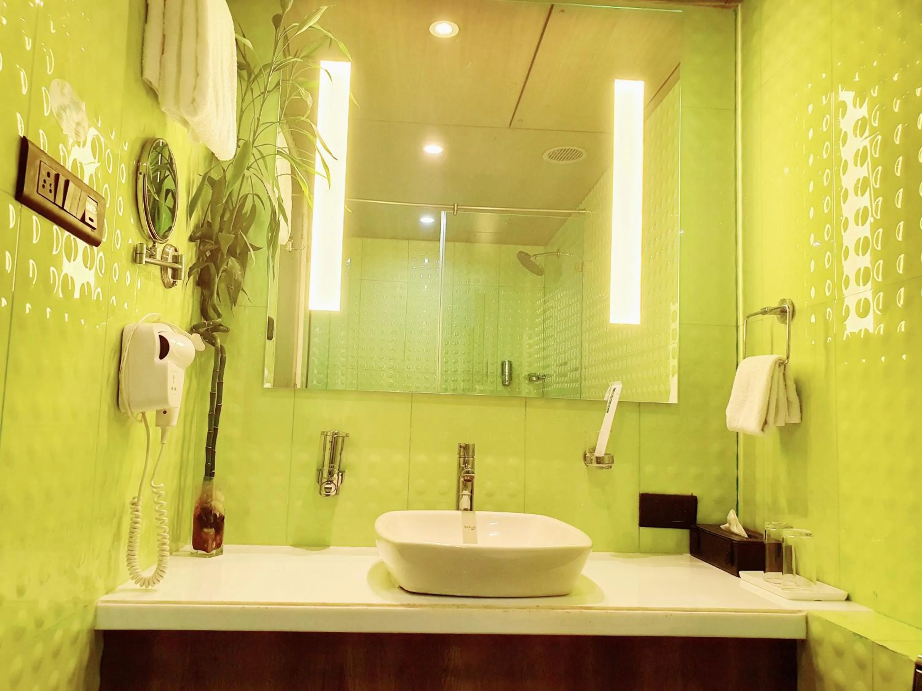 Bathroom in Dragonfly Hotel - The Art Hotel