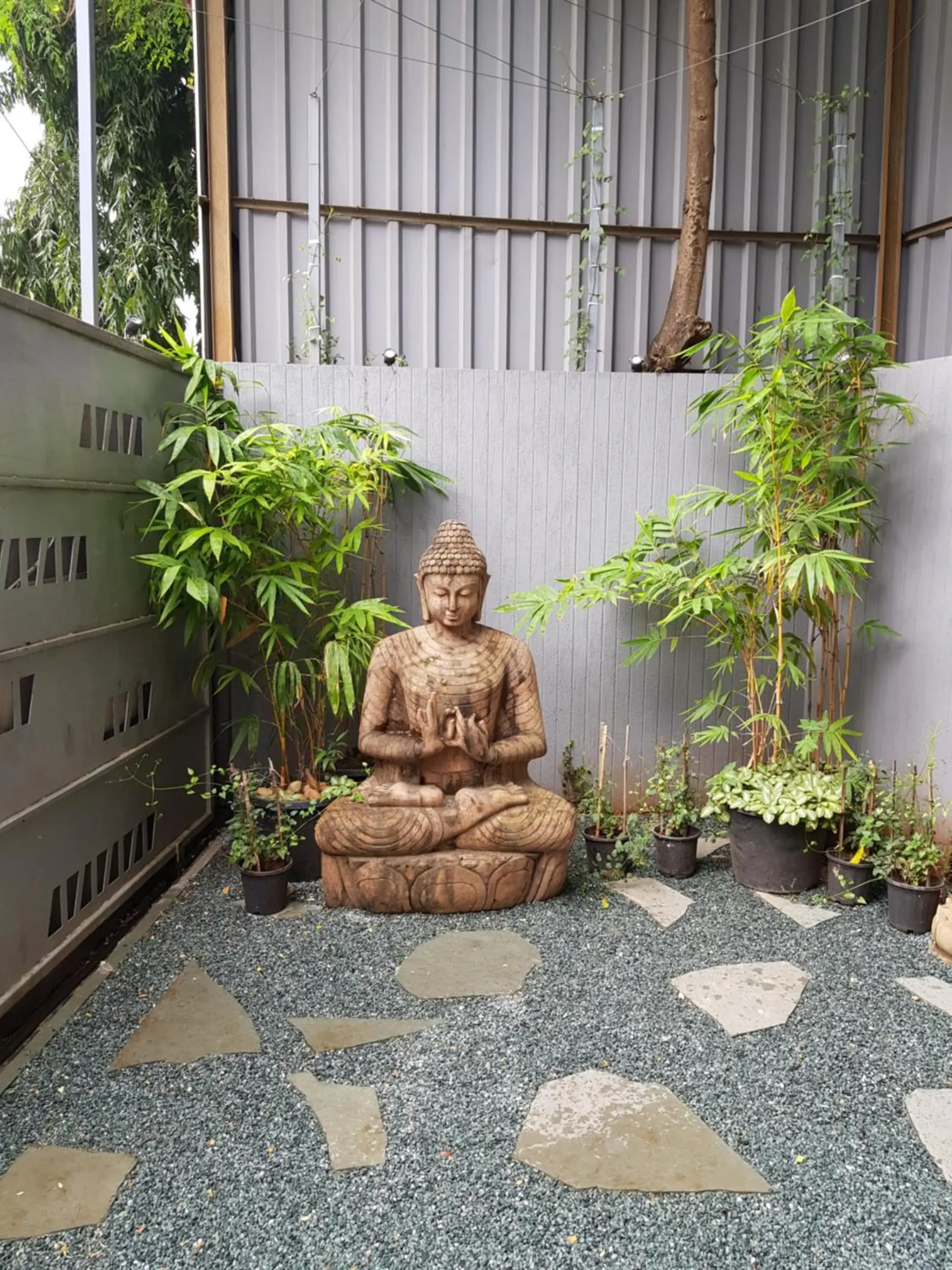 Lobby or reception in Dragonfly Hotel - The Art Hotel Lobby or reception in Dragonfly Hotel - The Art Hotel