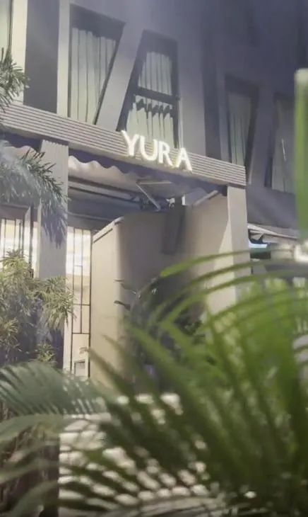 Restaurant/places to eat in Dragonfly Hotel - The Art Hotel