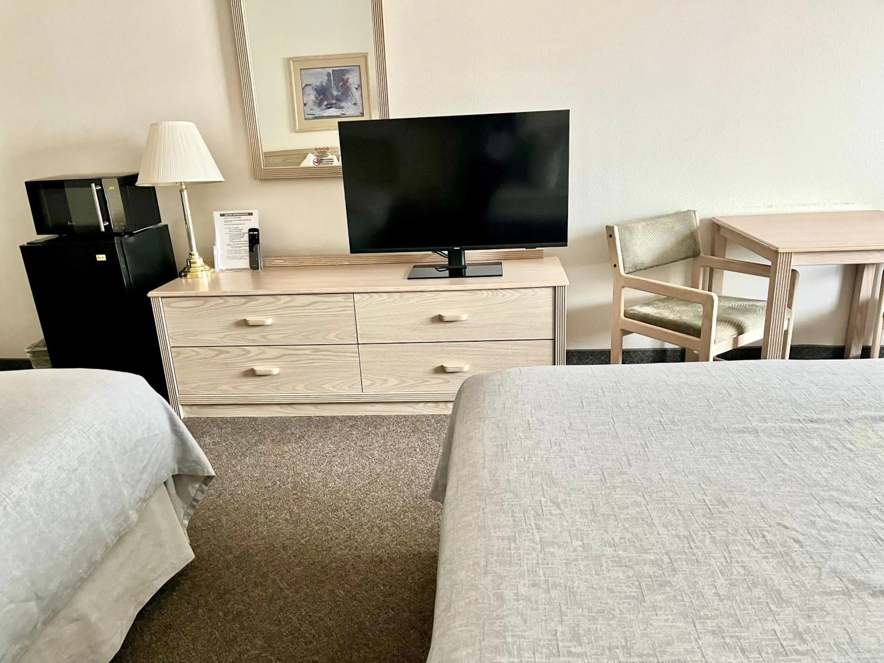 TV and multimedia, Bed in North Shore Inn at Lake Mead