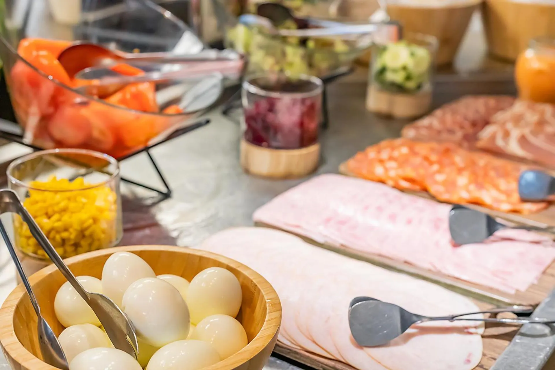 Buffet breakfast in Novotel Setubal