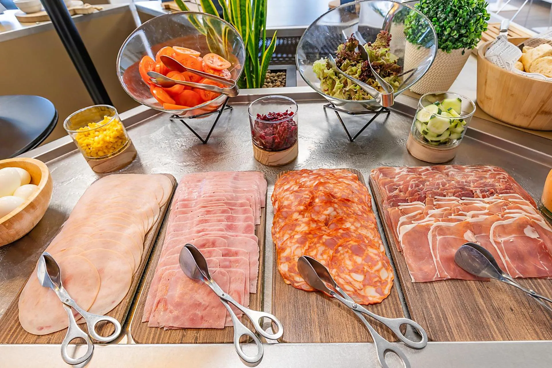 Breakfast in Novotel Setubal