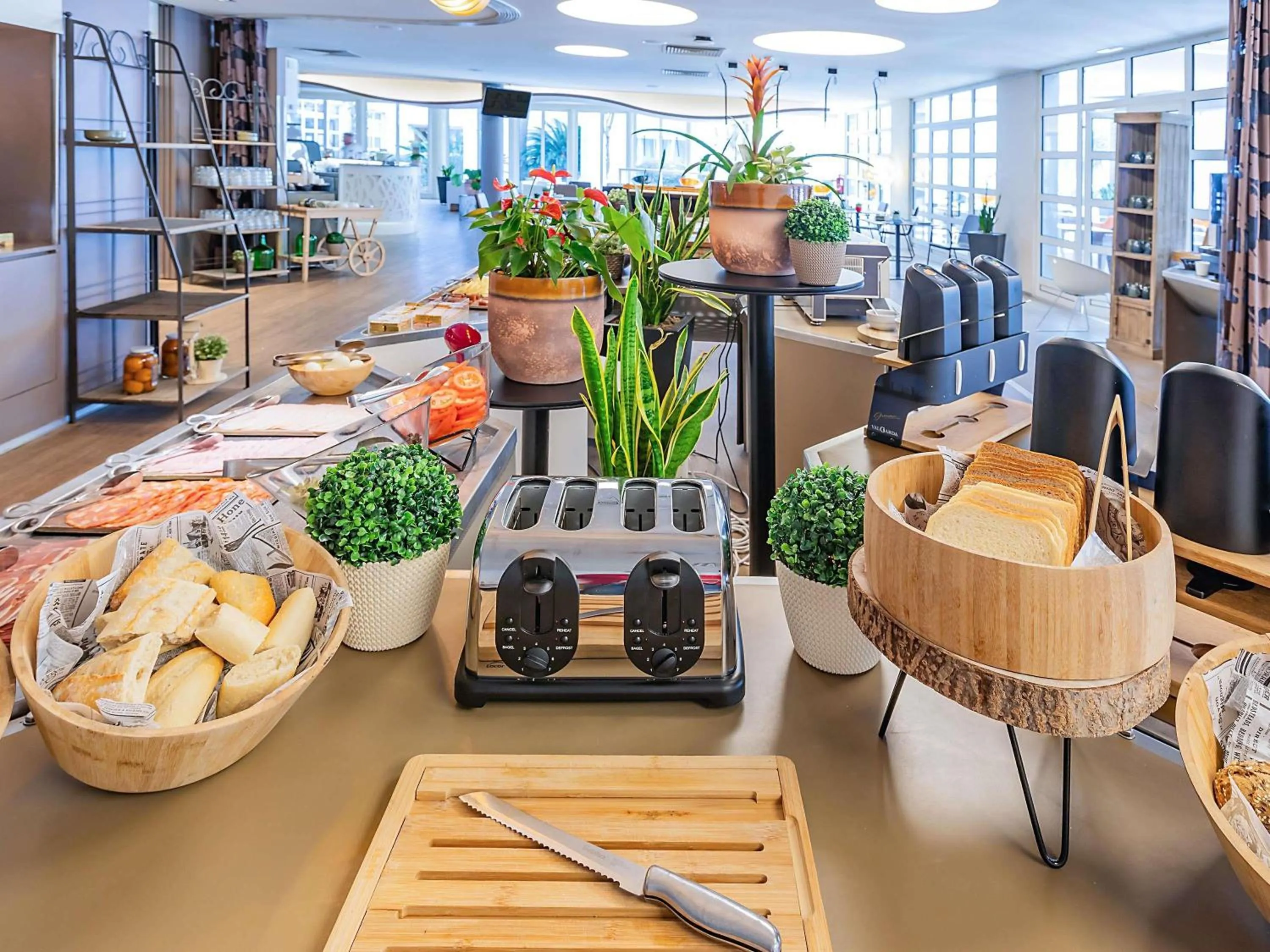 Breakfast in Novotel Setubal