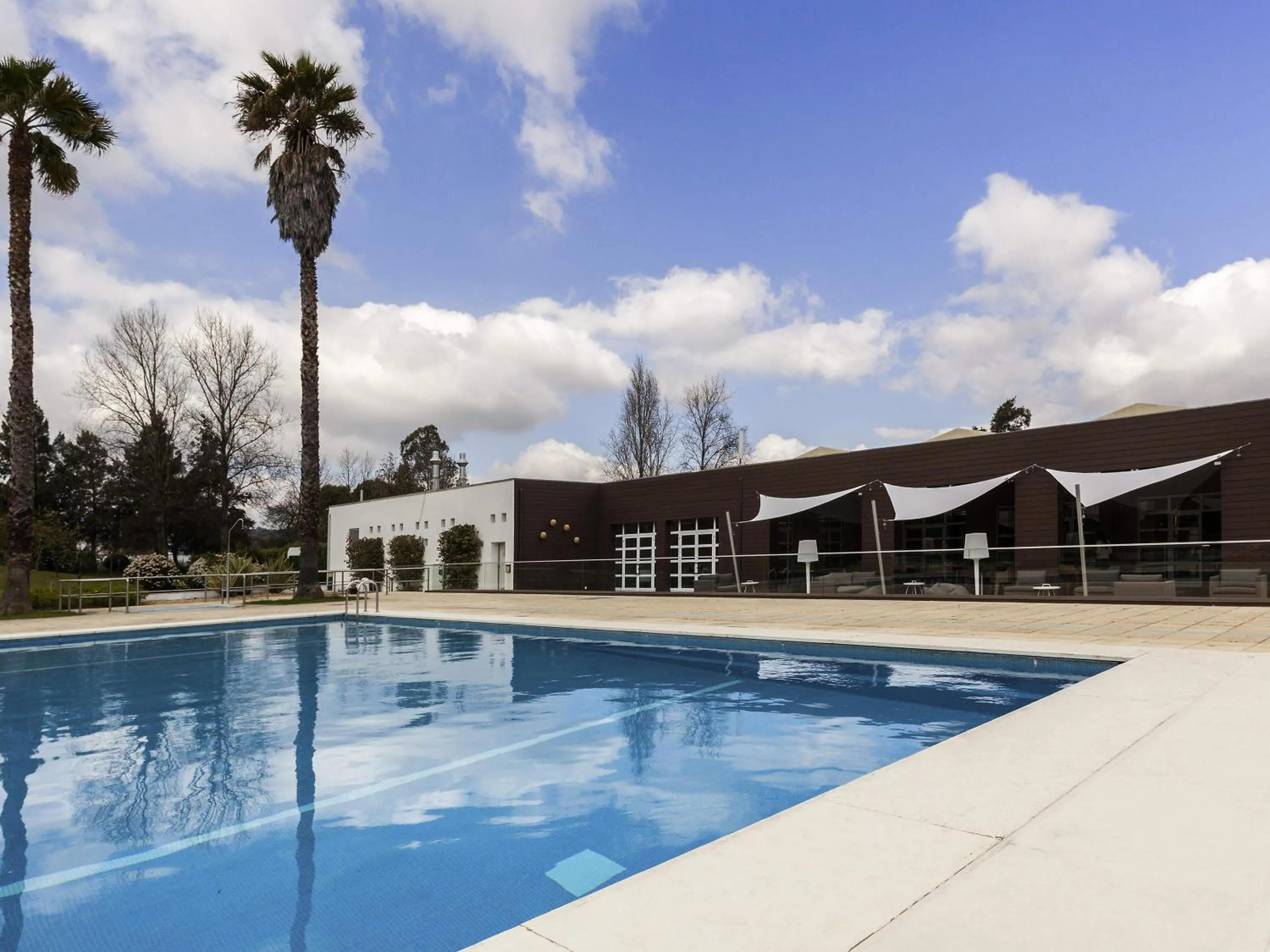 Bedroom in Novotel Setubal