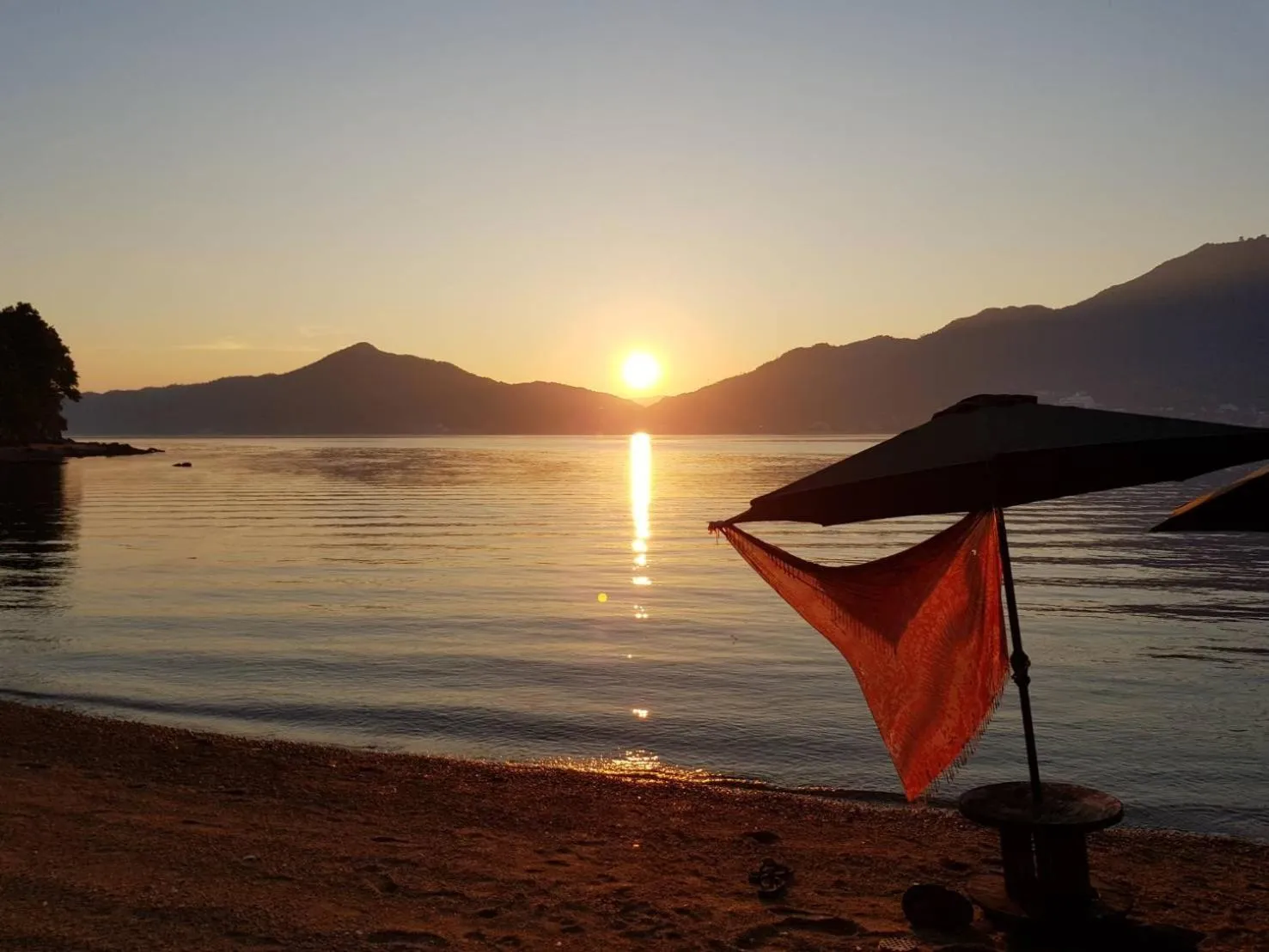 Beach in Sen Guesthouse