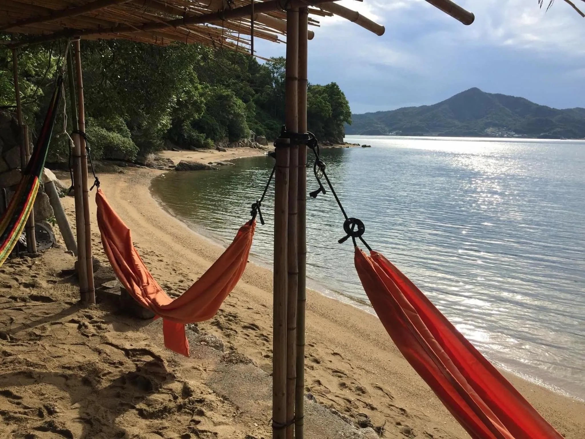 Beach in Sen Guesthouse