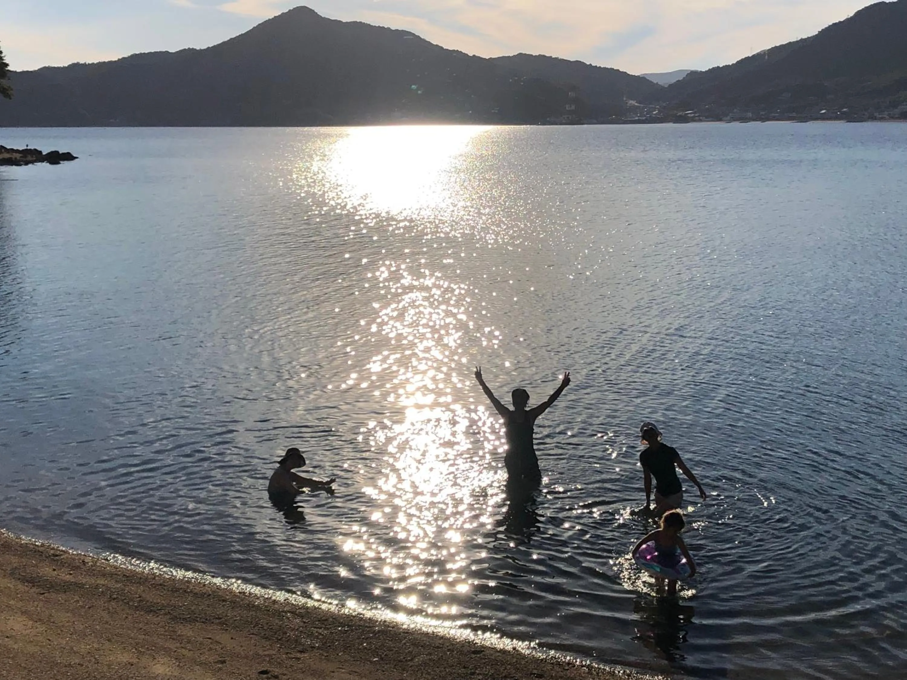 Beach in Sen Guesthouse