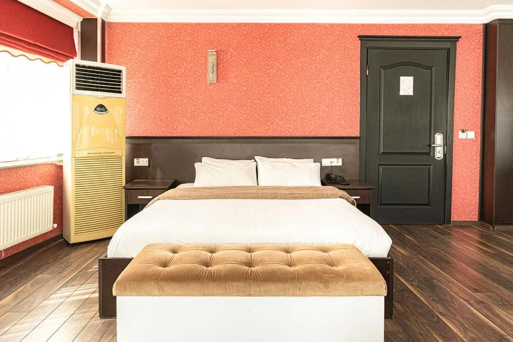 Photo of the whole room, Bed in Pamuk City Hotel