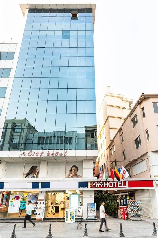 Property building in Pamuk City Hotel Property building in Pamuk City Hotel