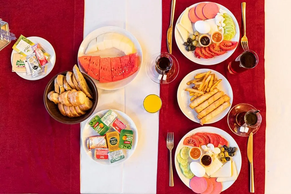 Buffet breakfast in Pamuk City Hotel