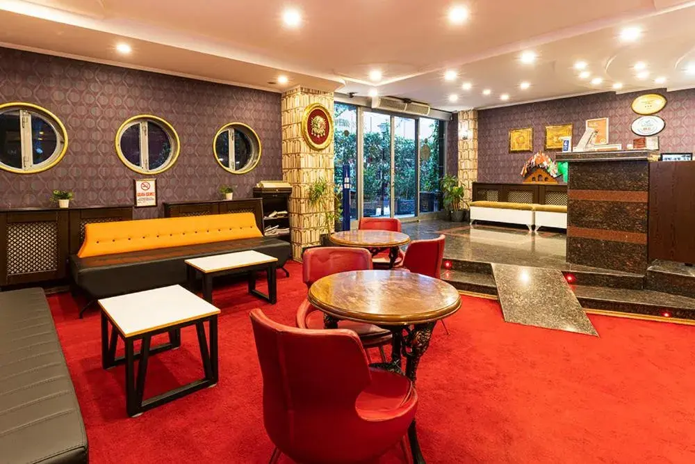 Lobby or reception in Pamuk City Hotel Lobby or reception in Pamuk City Hotel
