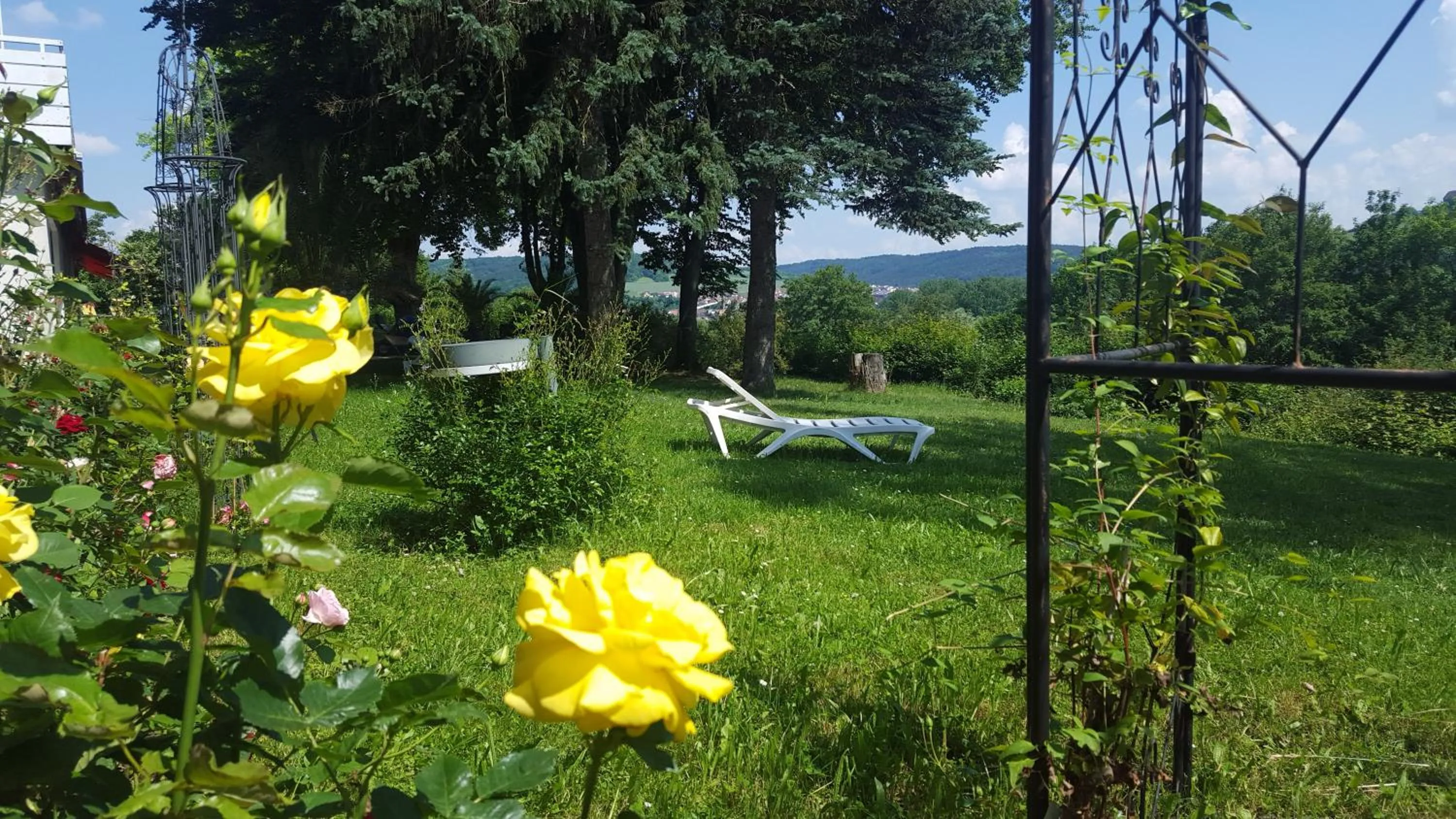 Property building in Vitalhotel König am Park