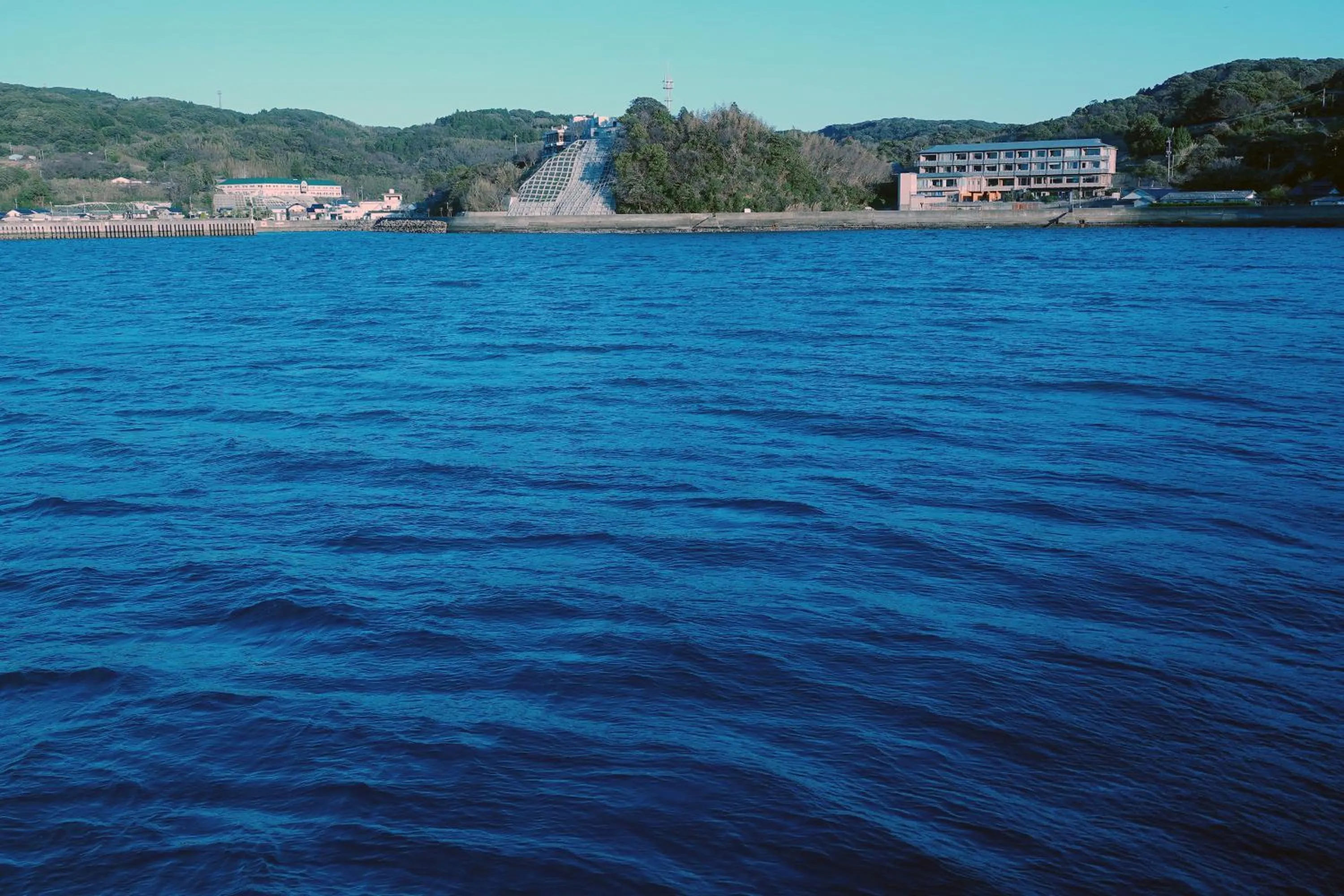 Property building in IKI RETREAT by Onko Chishin