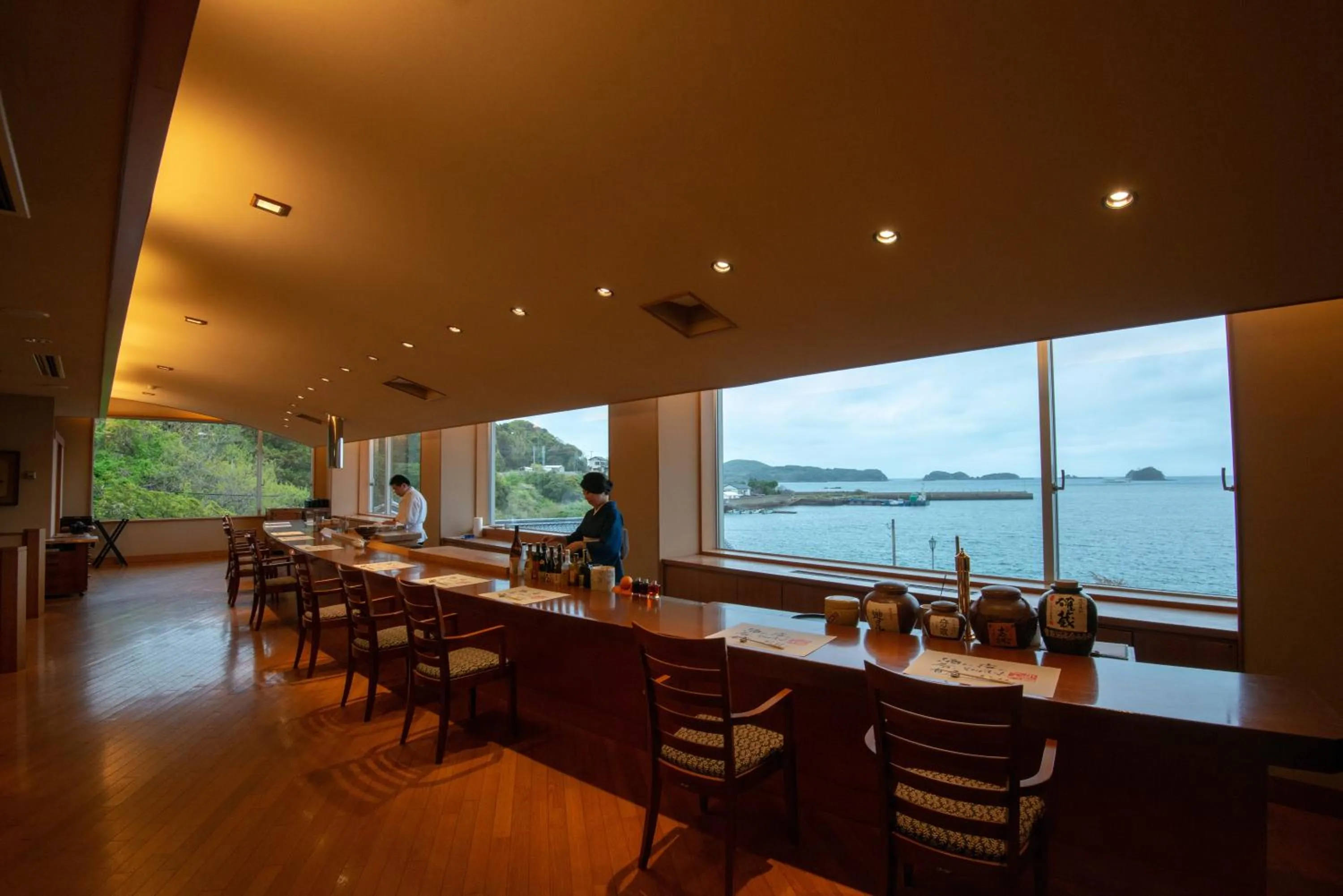 Restaurant/places to eat in IKI RETREAT by Onko Chishin