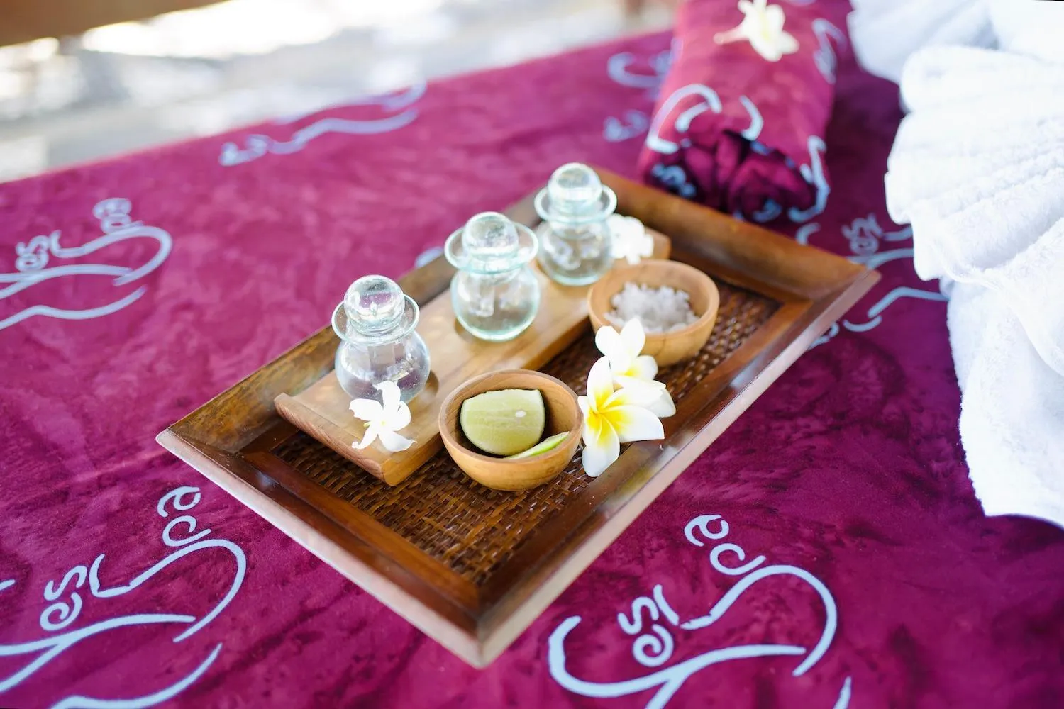 Massage in Poinciana Resort