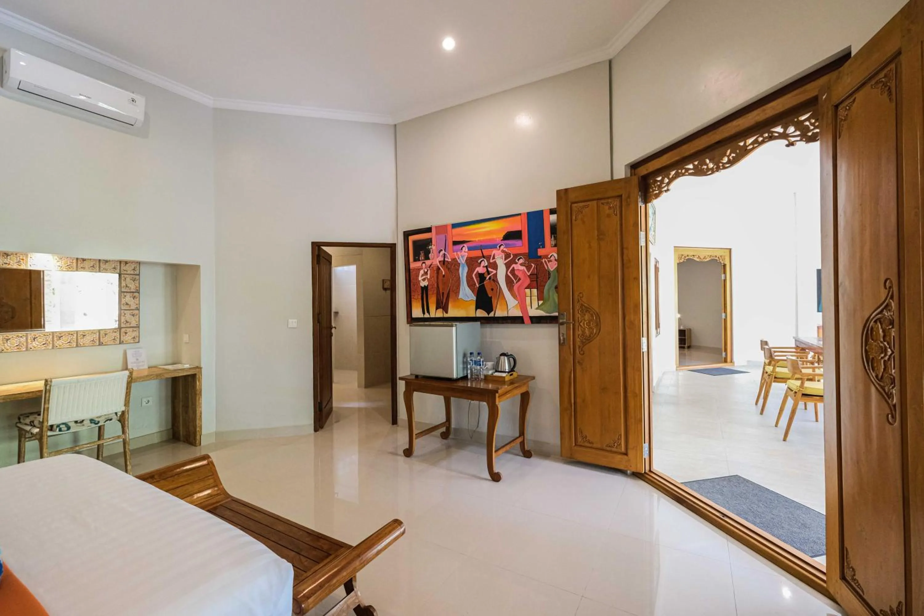 Bed in Poinciana Resort