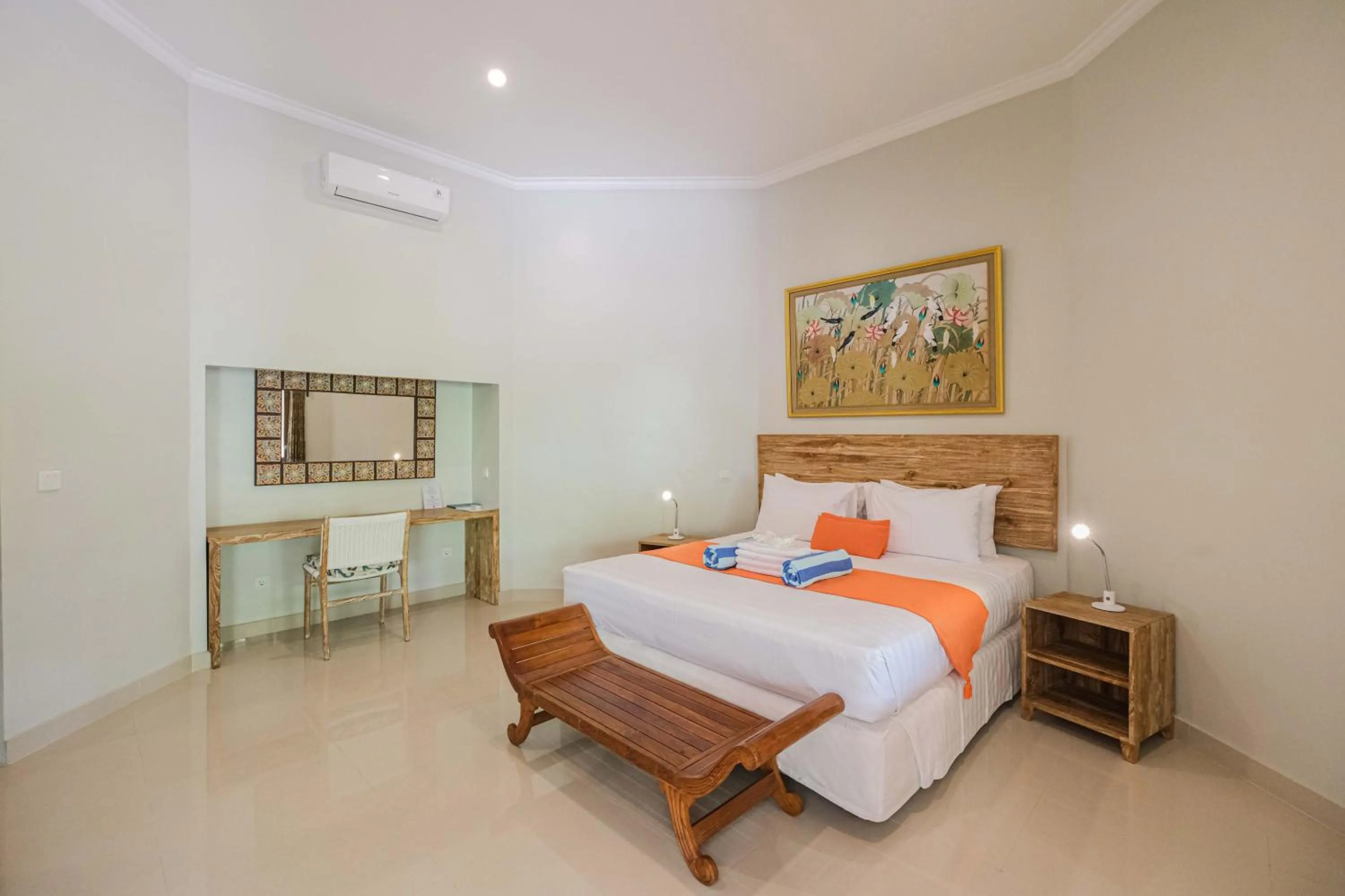 Bed in Poinciana Resort