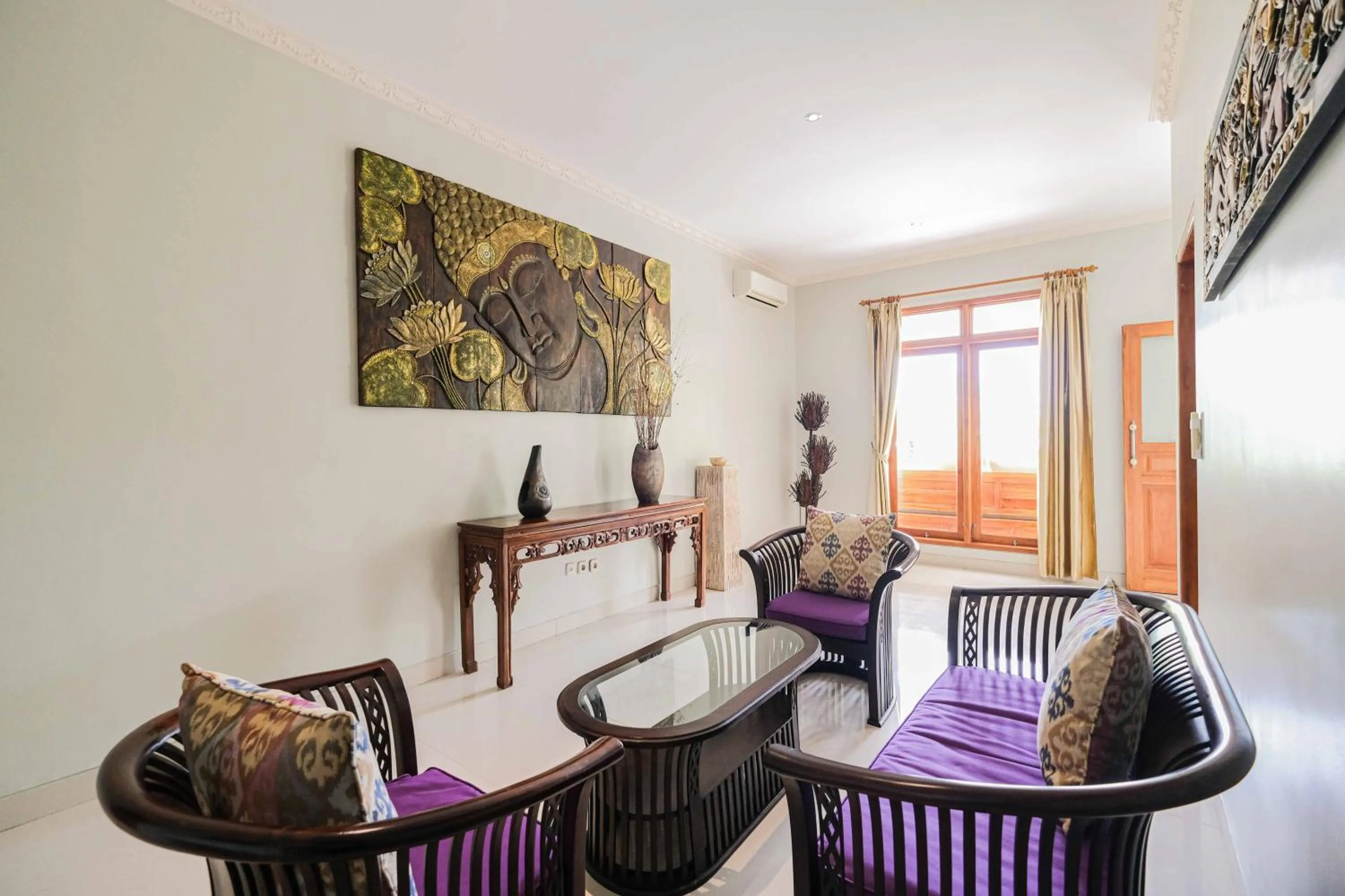 Living room in Poinciana Resort