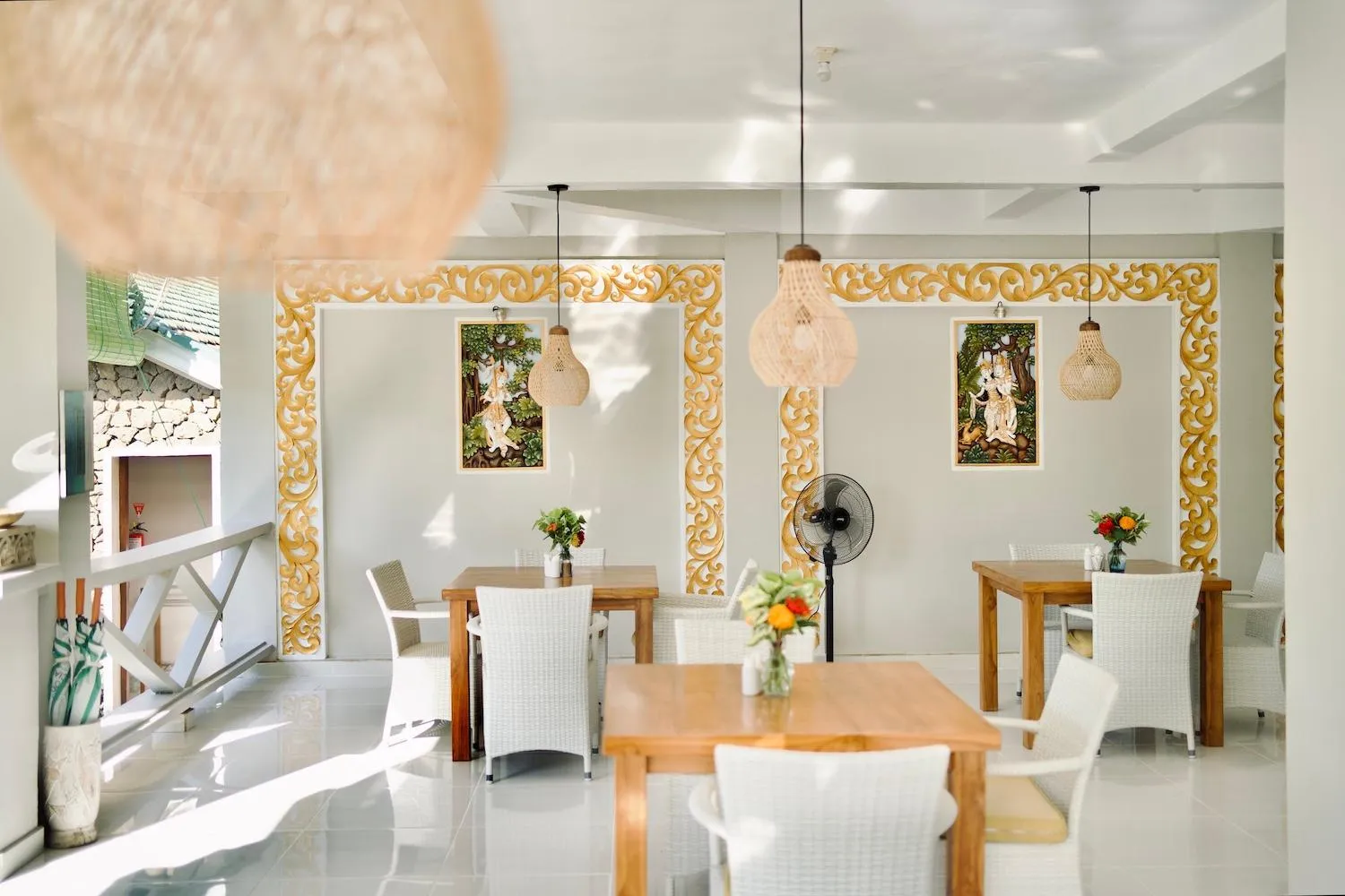 Restaurant/places to eat in Poinciana Resort