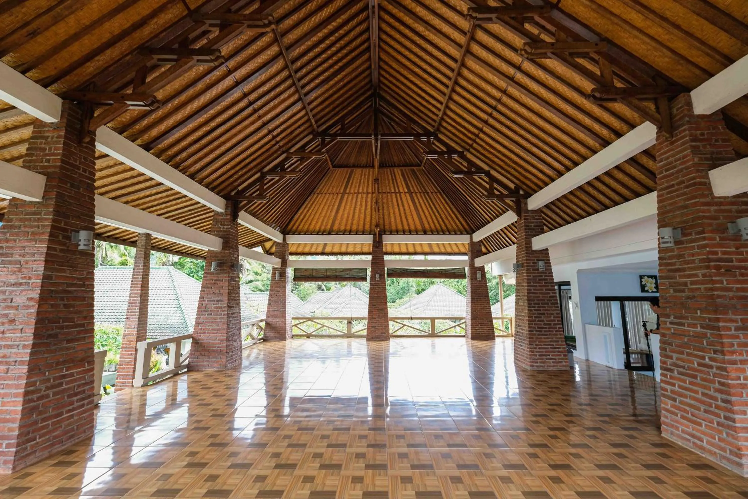 Activities in Poinciana Resort