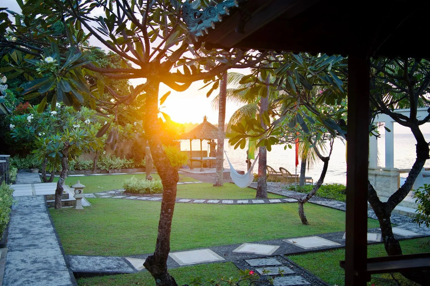 Garden view in Poinciana Resort