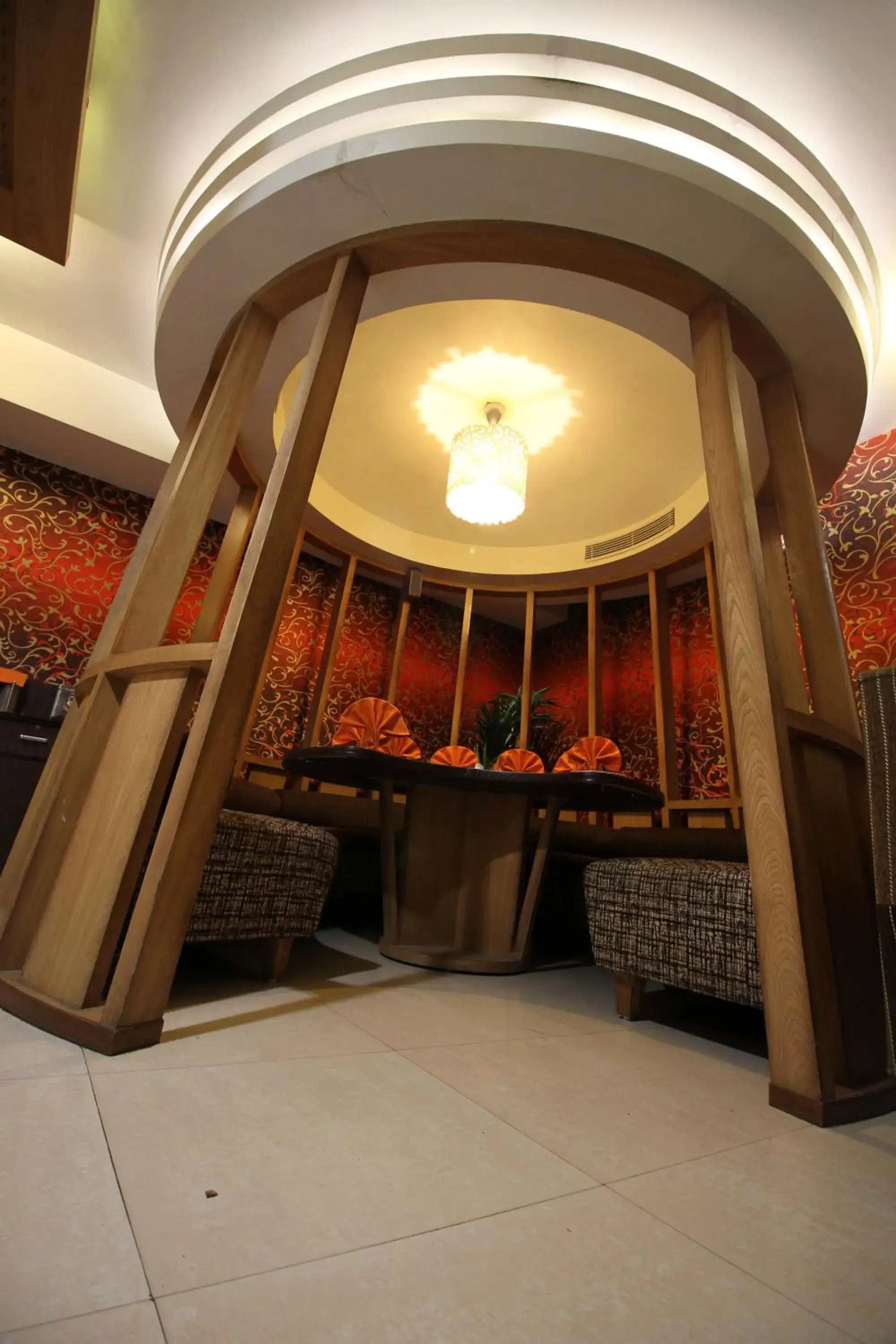 Restaurant/places to eat in Hotel Meera Restaurant/places to eat in Hotel Meera