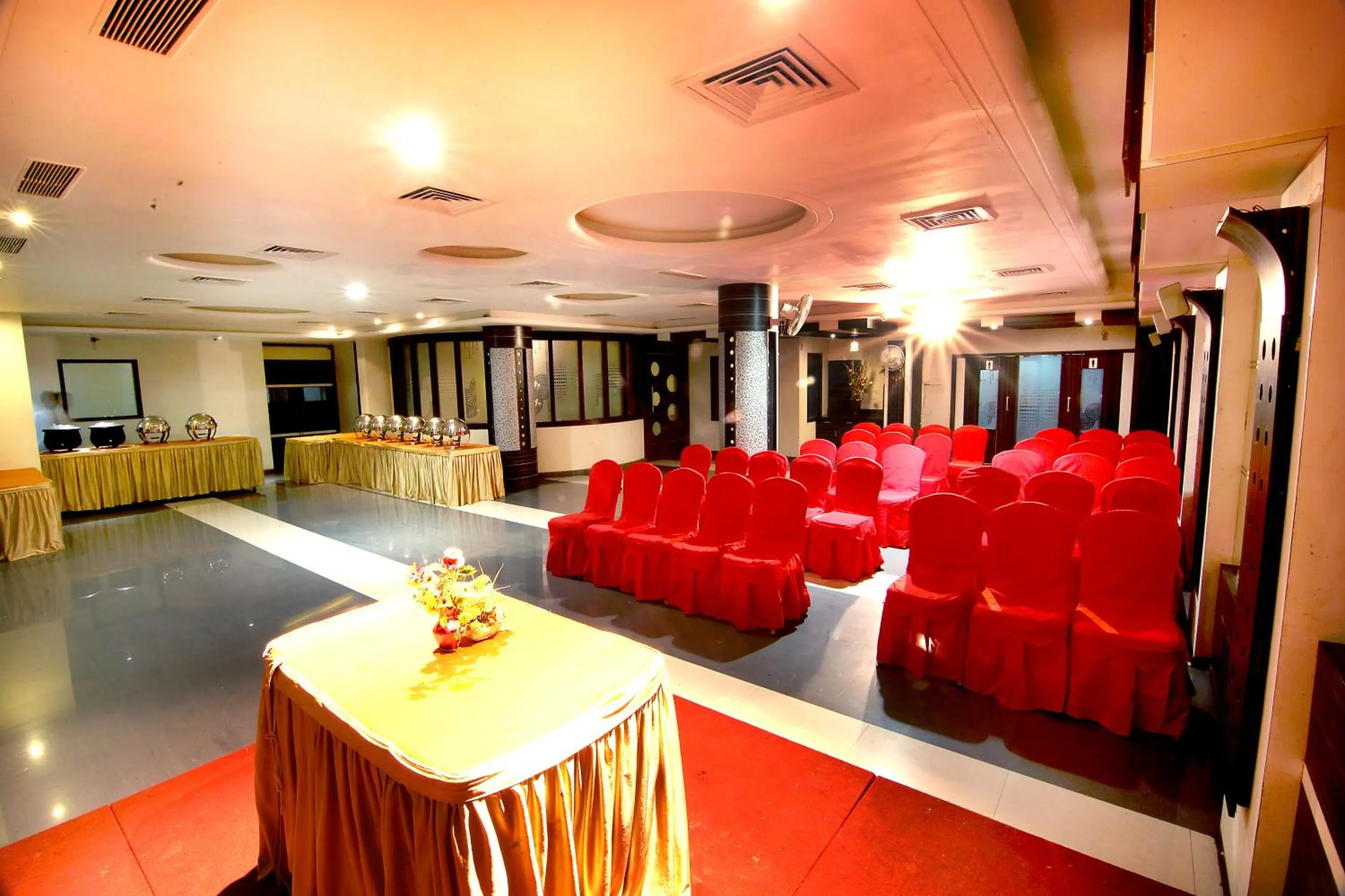 Banquet/Function facilities in Hotel Meera