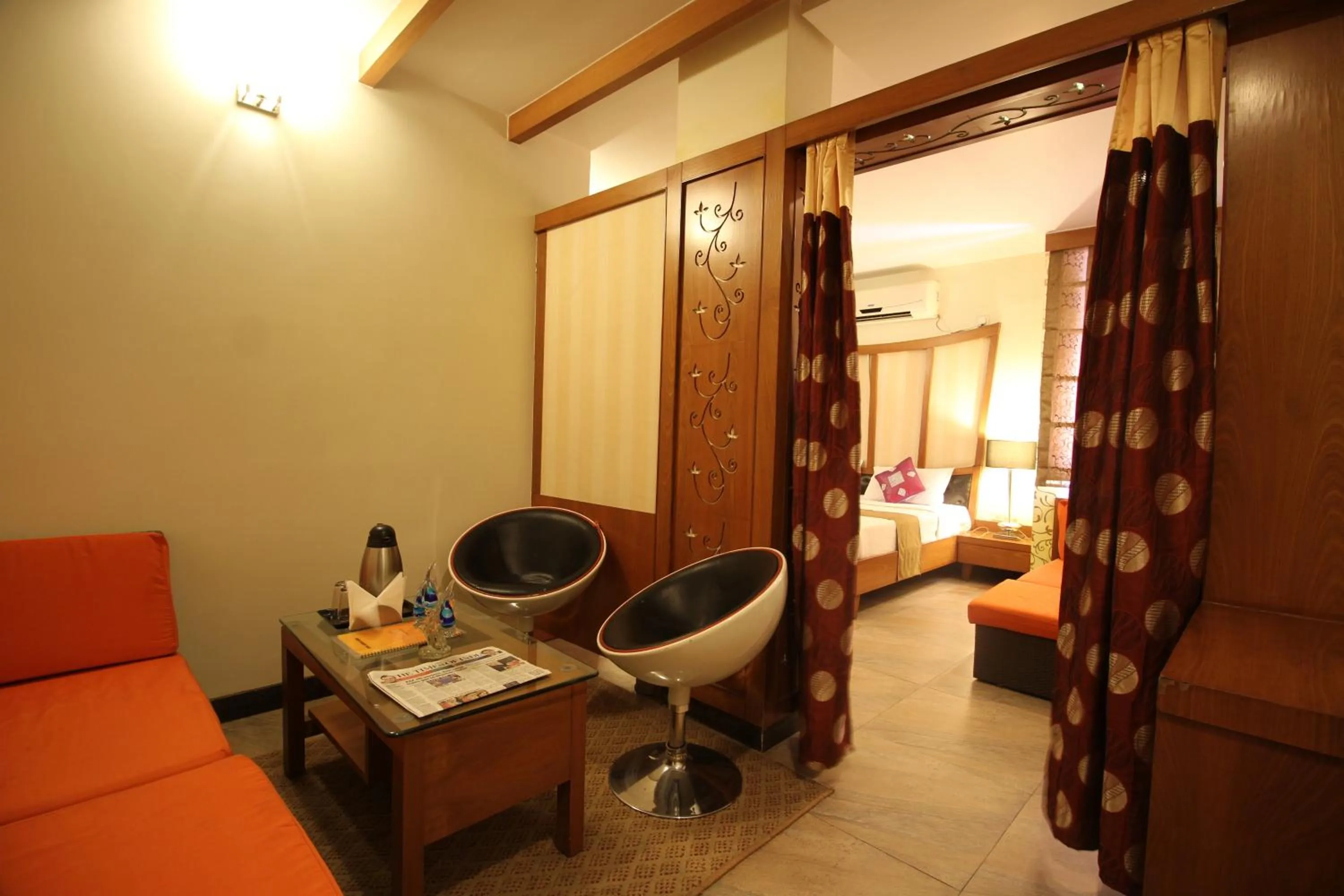 Photo of the whole room in Hotel Meera