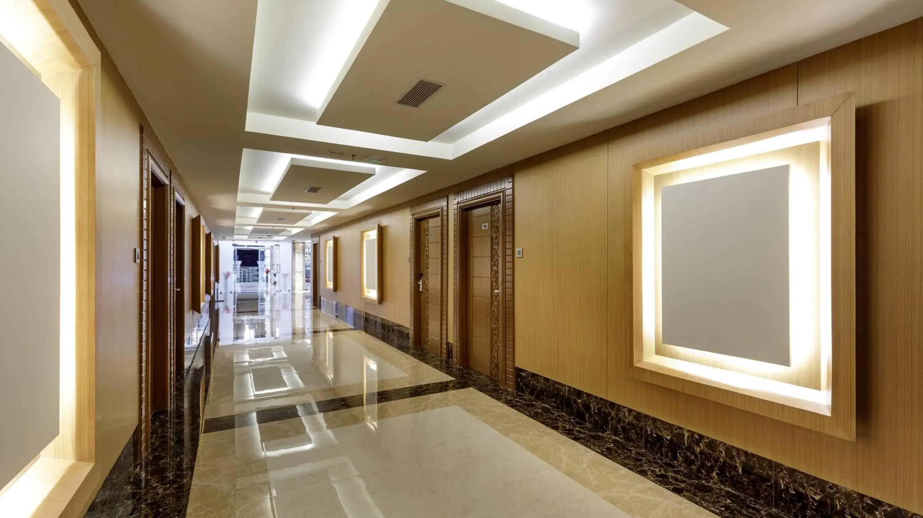 Lobby or reception in Hotel ARJUNAA Lobby or reception in Hotel ARJUNAA