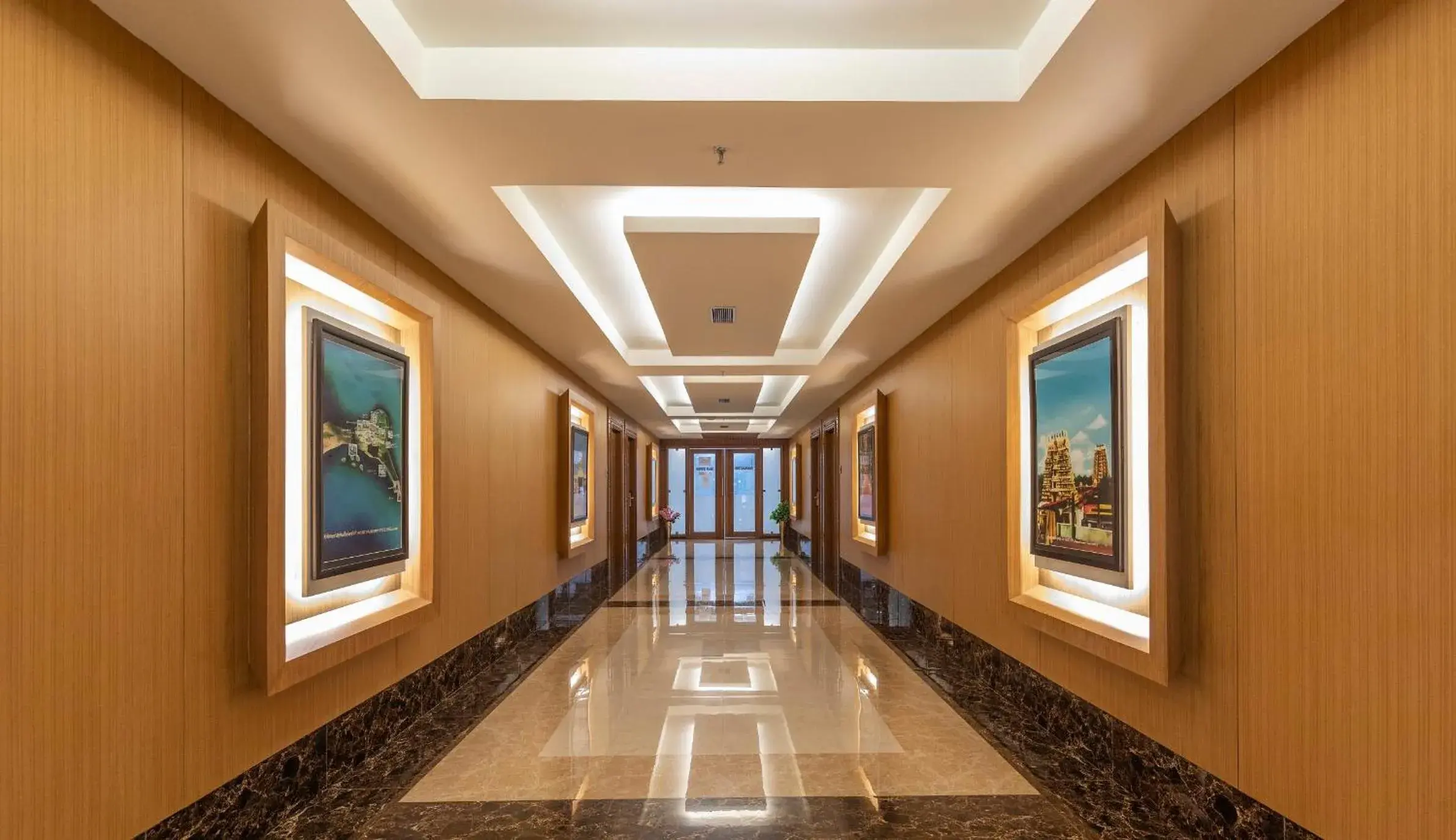 Lobby or reception in Hotel ARJUNAA Lobby or reception in Hotel ARJUNAA