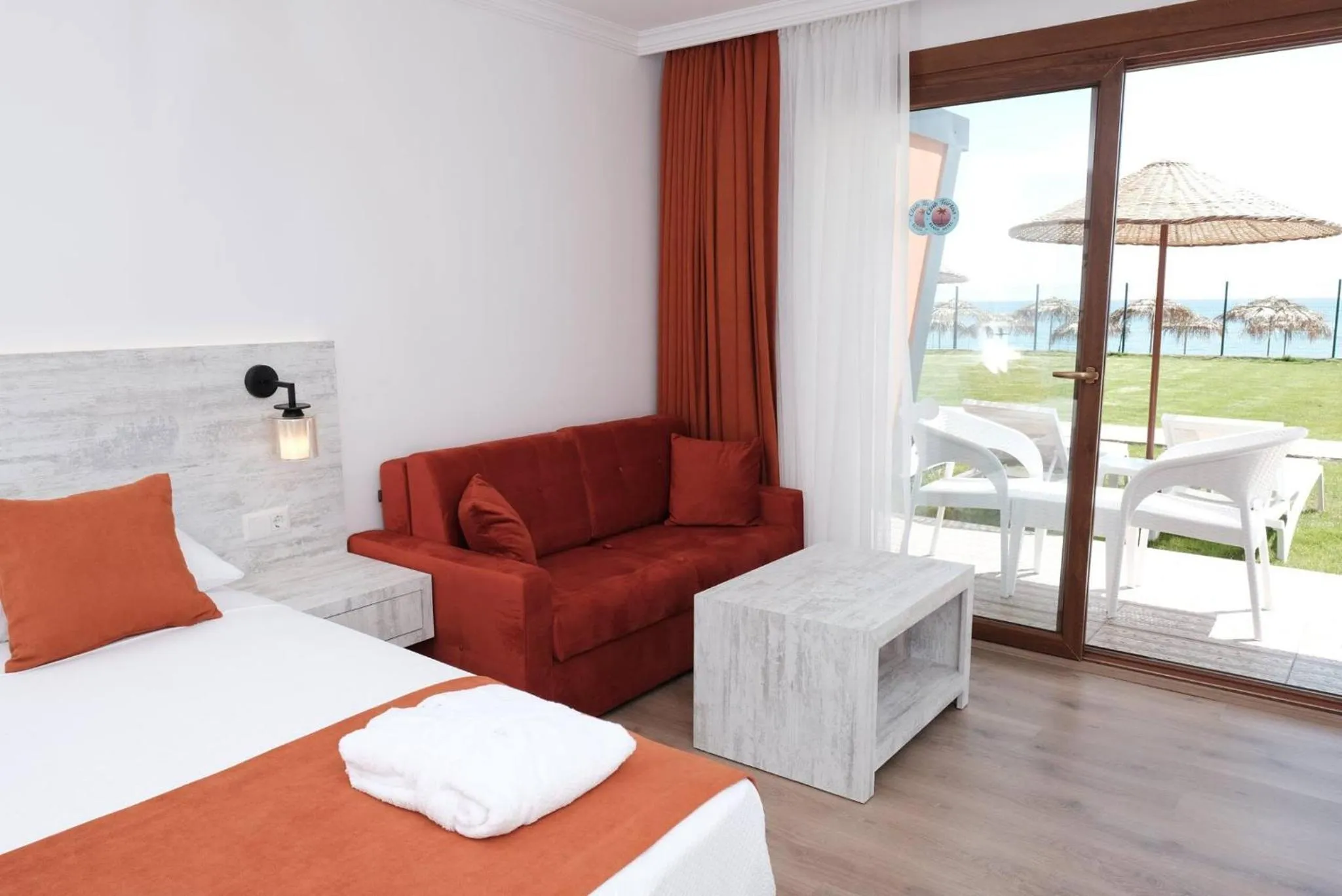 Bed in Club Turtas Beach - All Inclusive