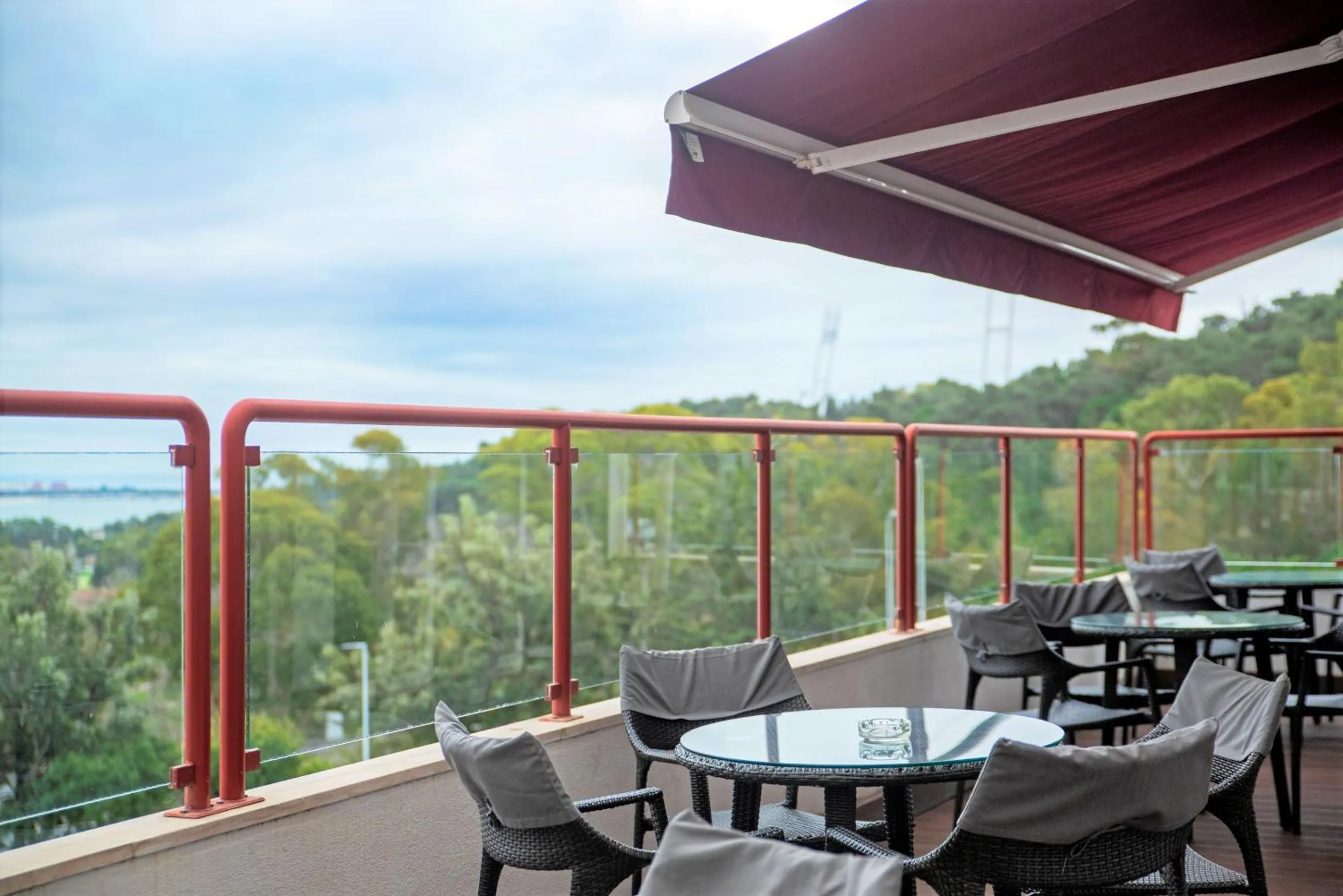 Restaurant/places to eat in Amazonia Jamor Hotel