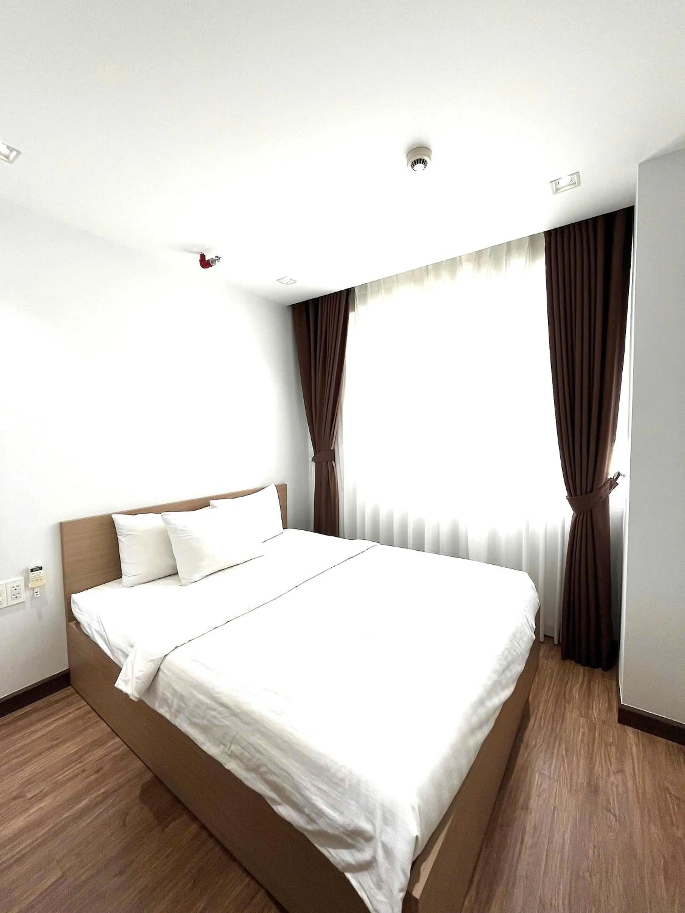 Bed in Scenic Valley Suite