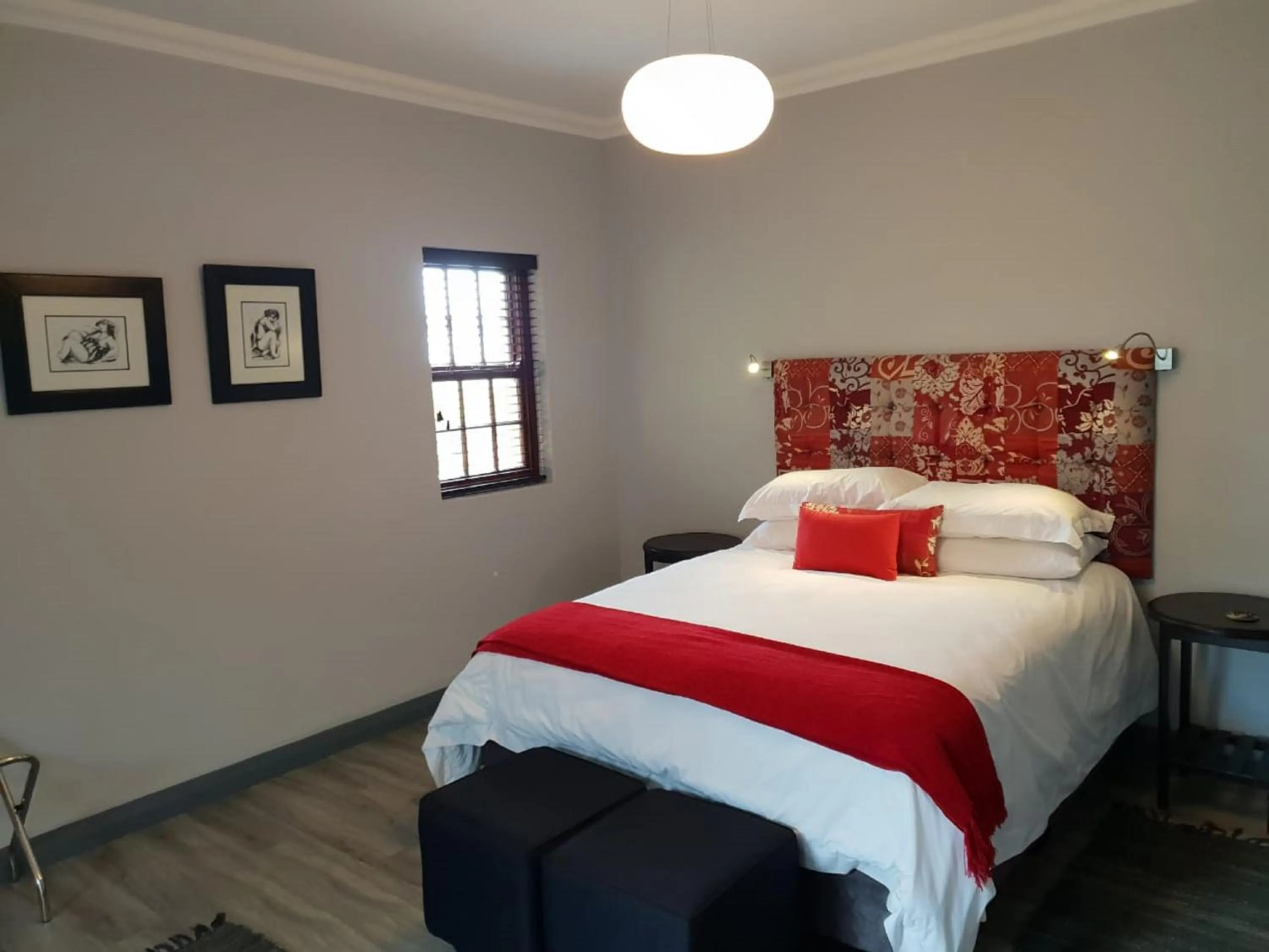 Bedroom, Bed in Port Del Mar Guesthouse