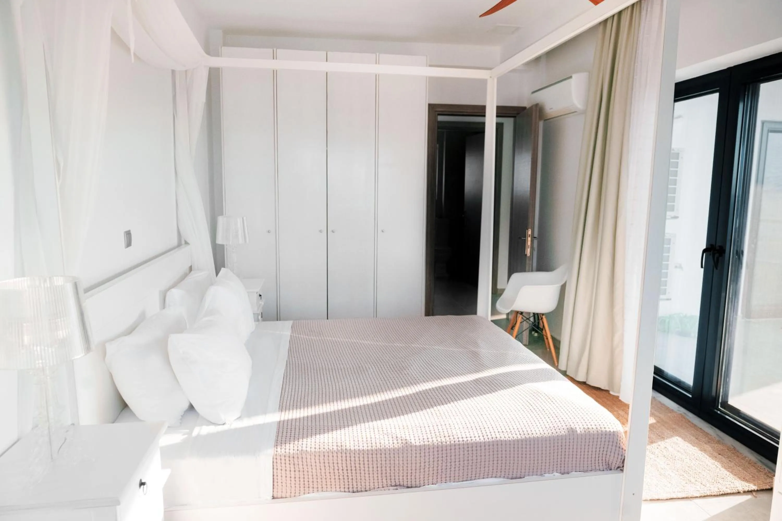 Bed in Samothraki Beach Boutique Hotel