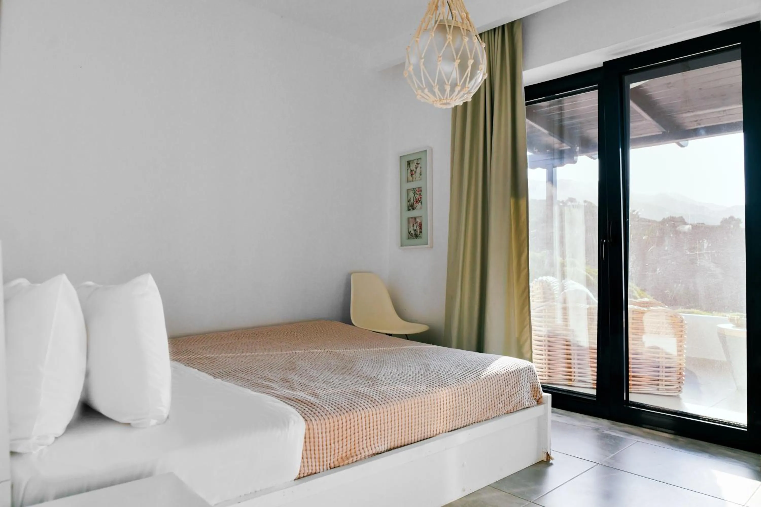 Bed in Samothraki Beach Boutique Hotel