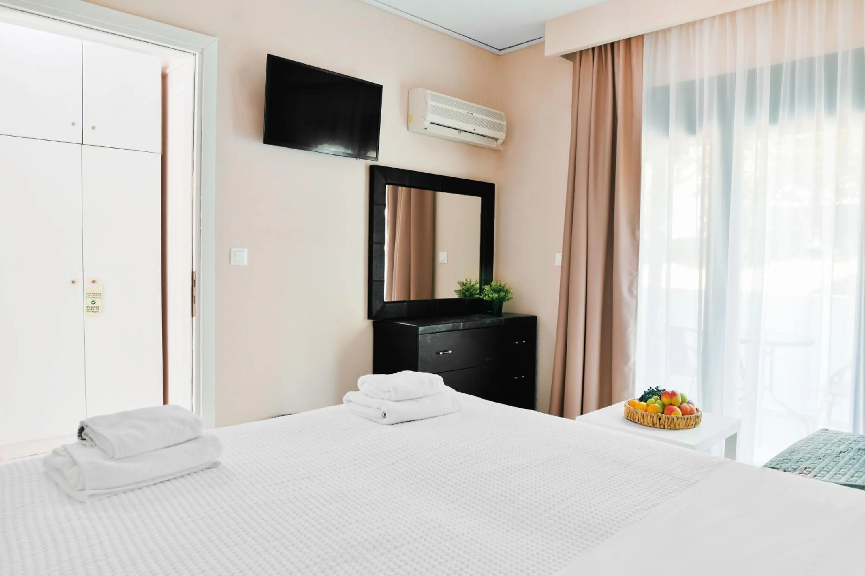 Bed in Samothraki Beach Boutique Hotel